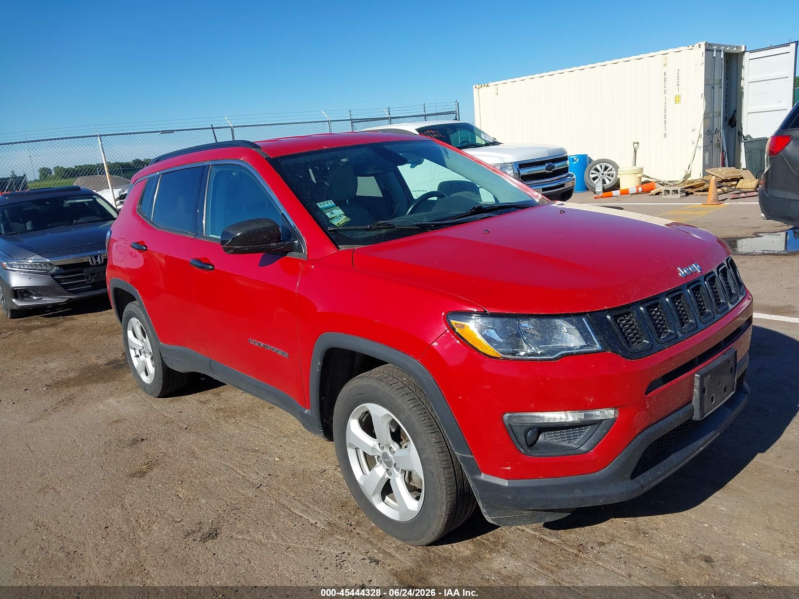 2018 Jeep Compass Latitude, VIN 3C4NJDBBXJT457668 — Hail