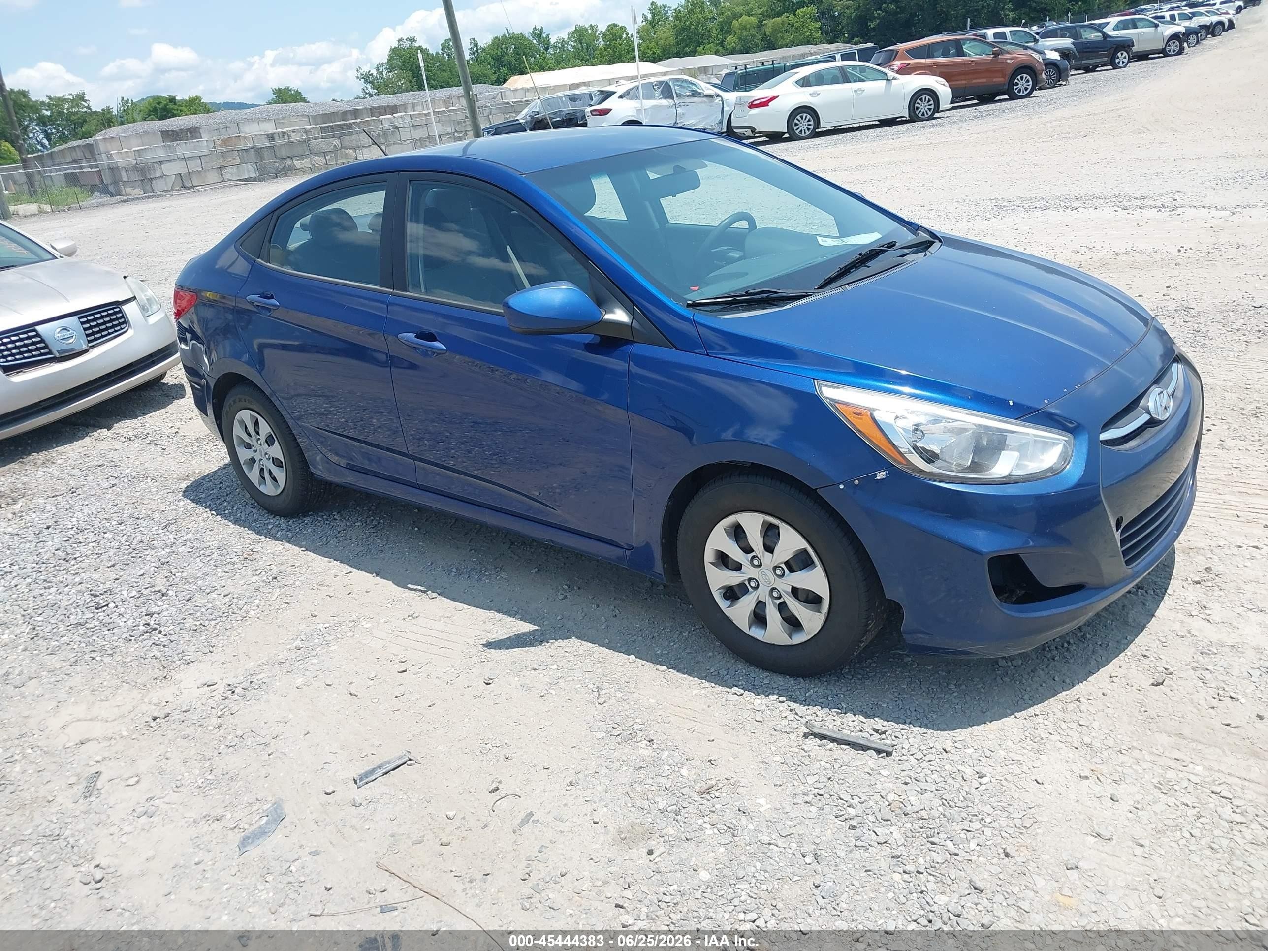 2016 Hyundai Accent SE, VIN KMHCT4AE6GU968916 — Normal wear