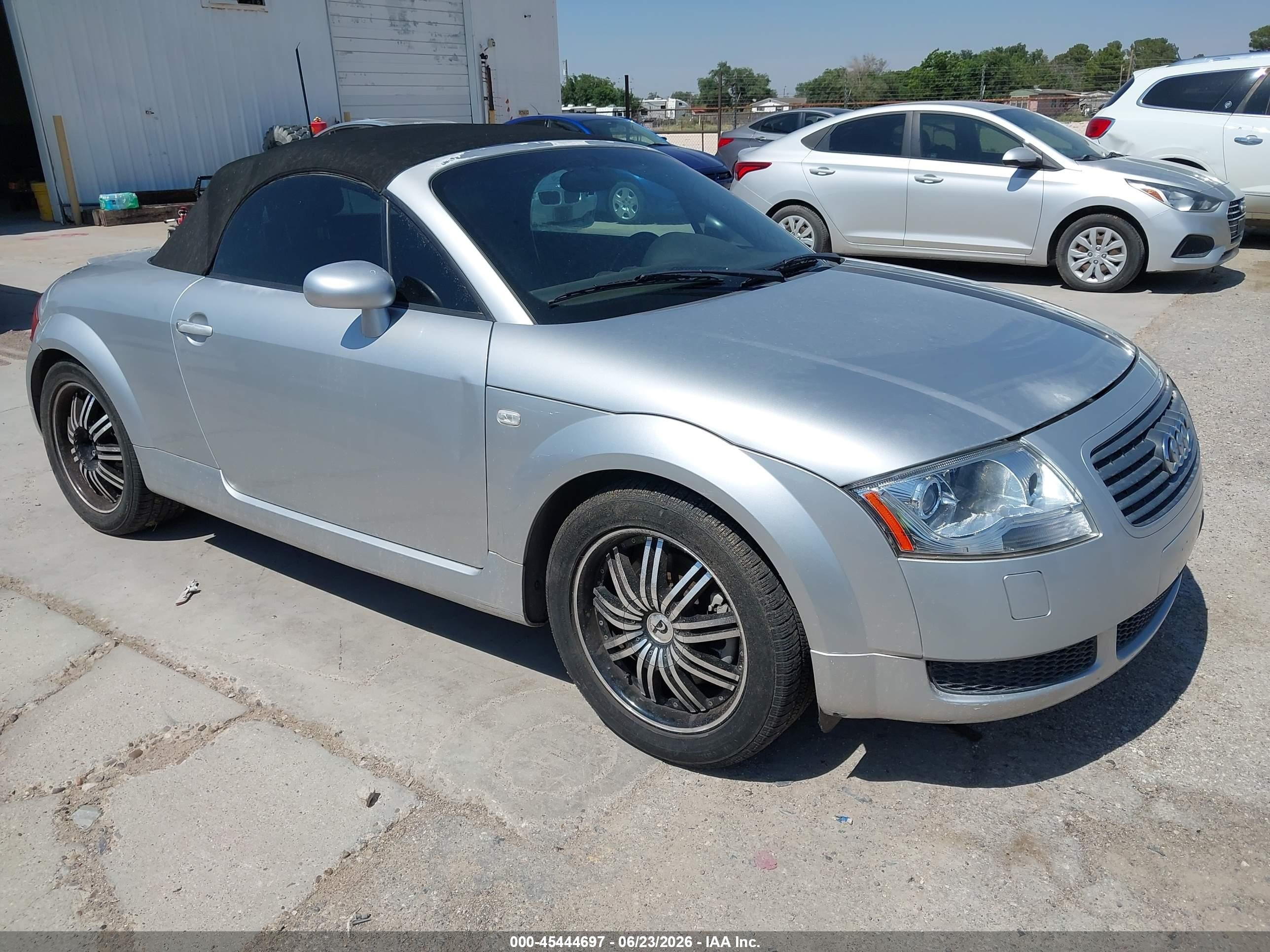 2001 Audi TT, VIN TRUTC28N311000267 — Normal wear
