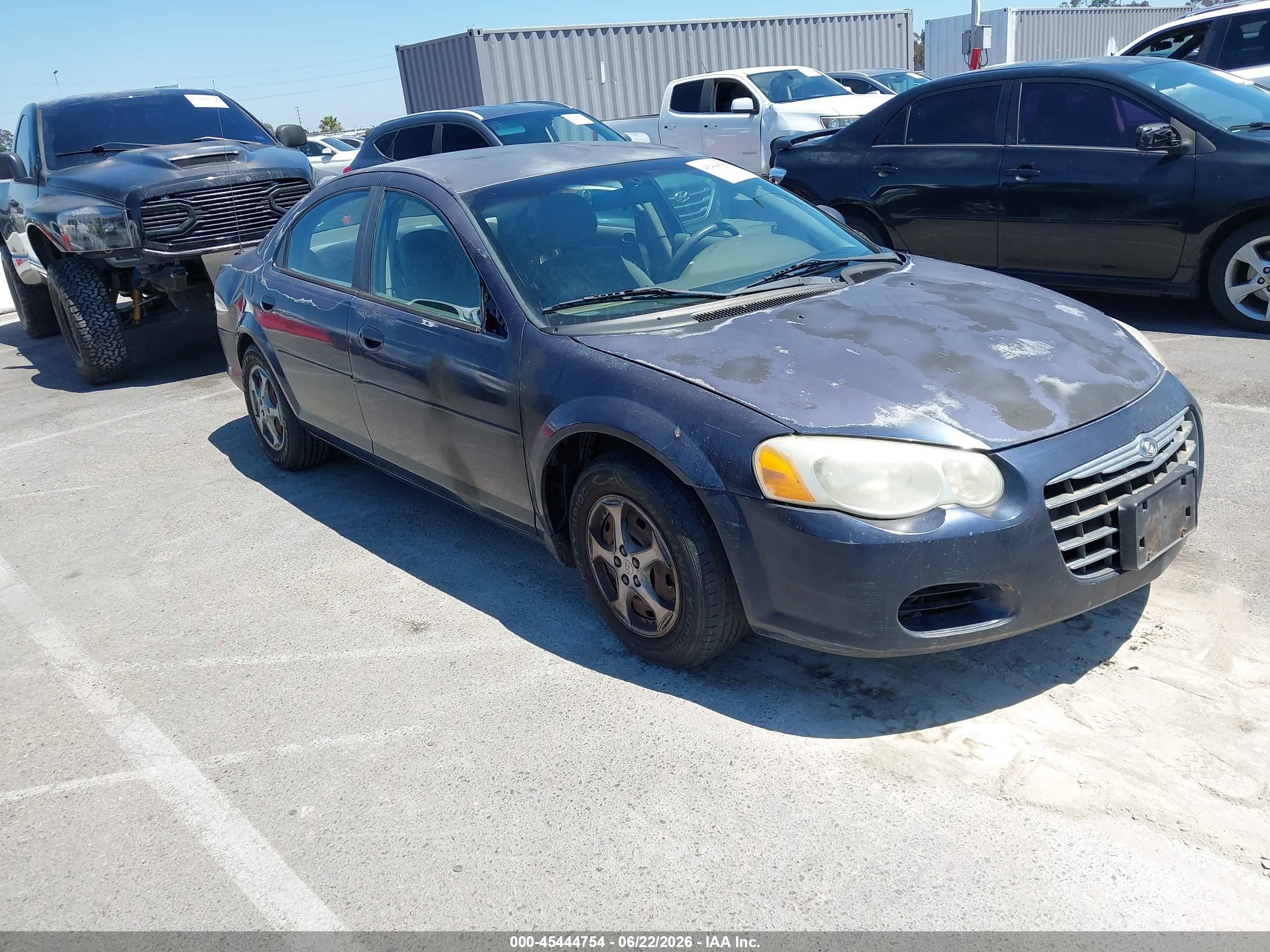 2004 Chrysler Sebring LX, VIN 1C3EL46R84N121589 — Rear end