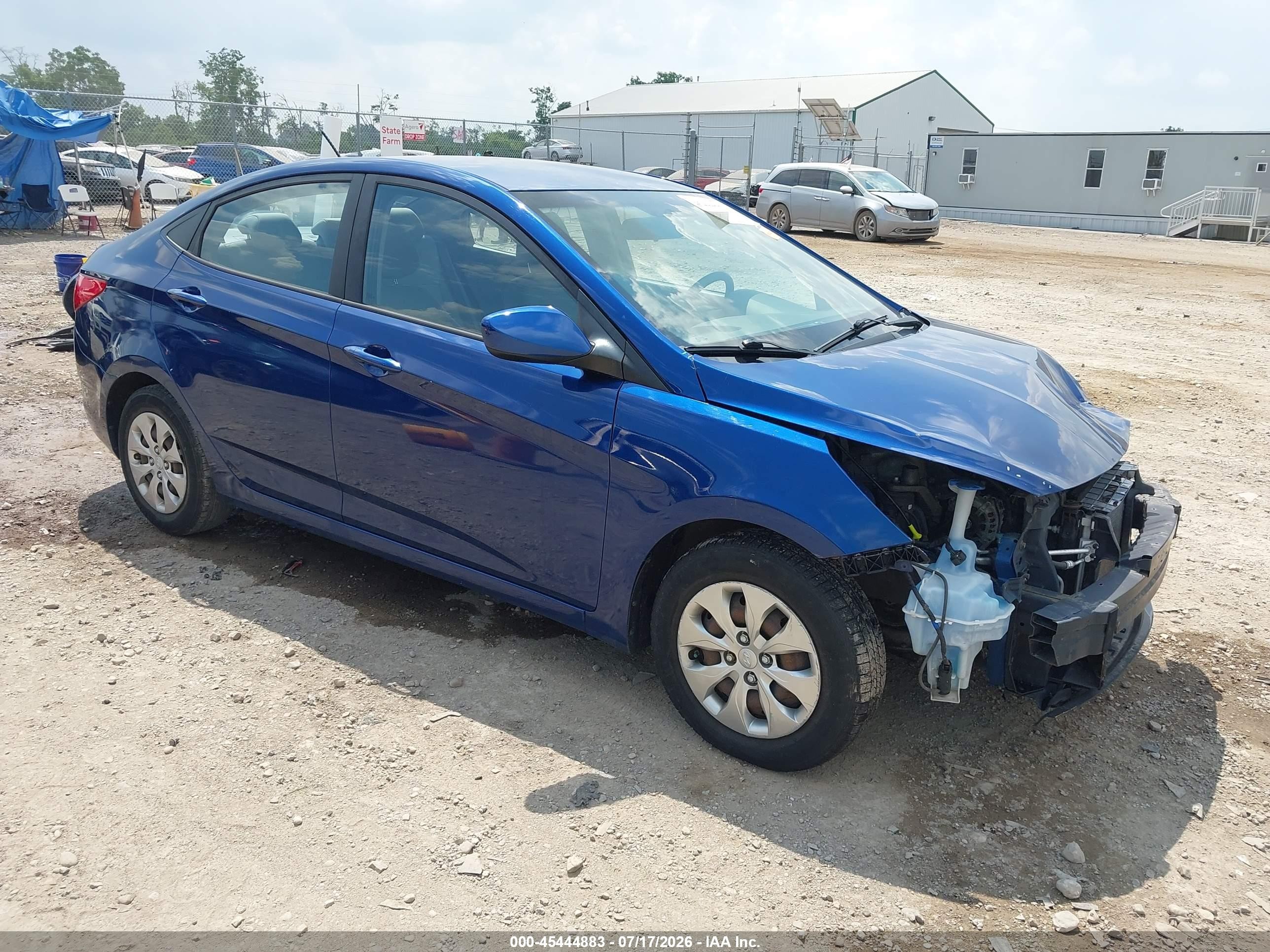 2017 Hyundai Accent SE, VIN KMHCT4AEXHU189309 — Перед