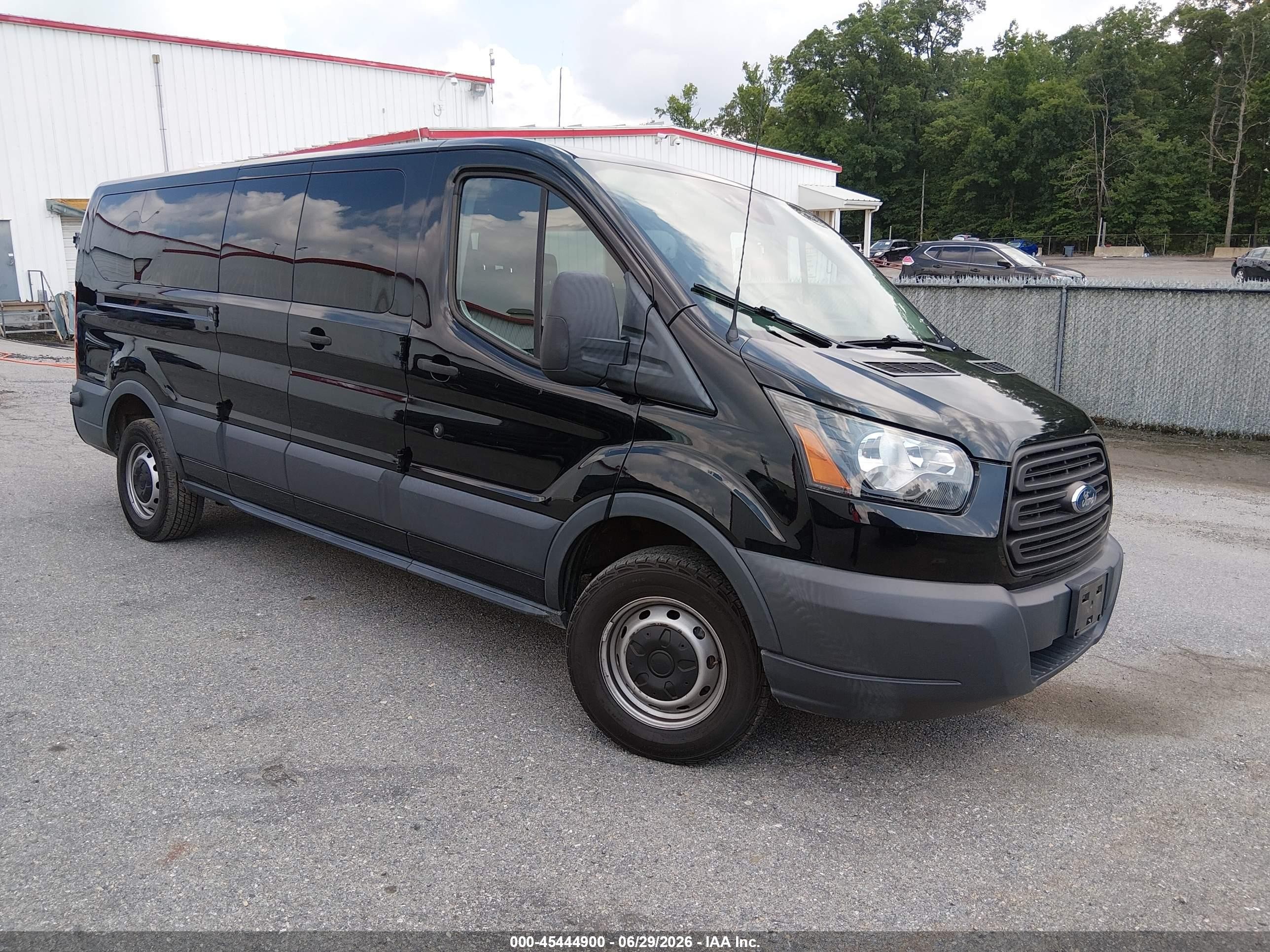 2018 Ford Transit Passenger XL, VIN 1FBZX2ZM9JKB52745 — Normal wear