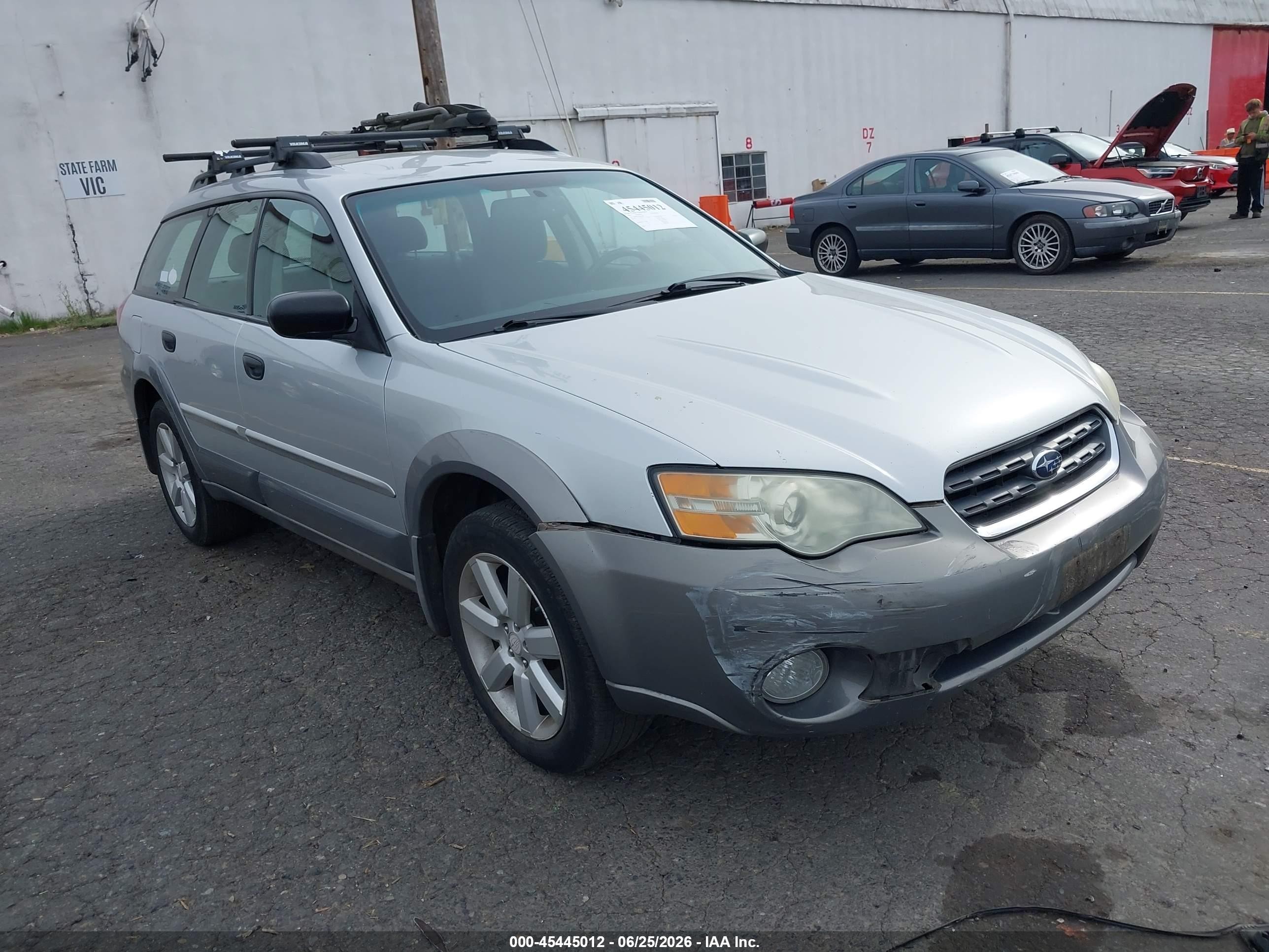 2006 Subaru Legacy Outback, VIN 4S4BP61C566326801 — Front end