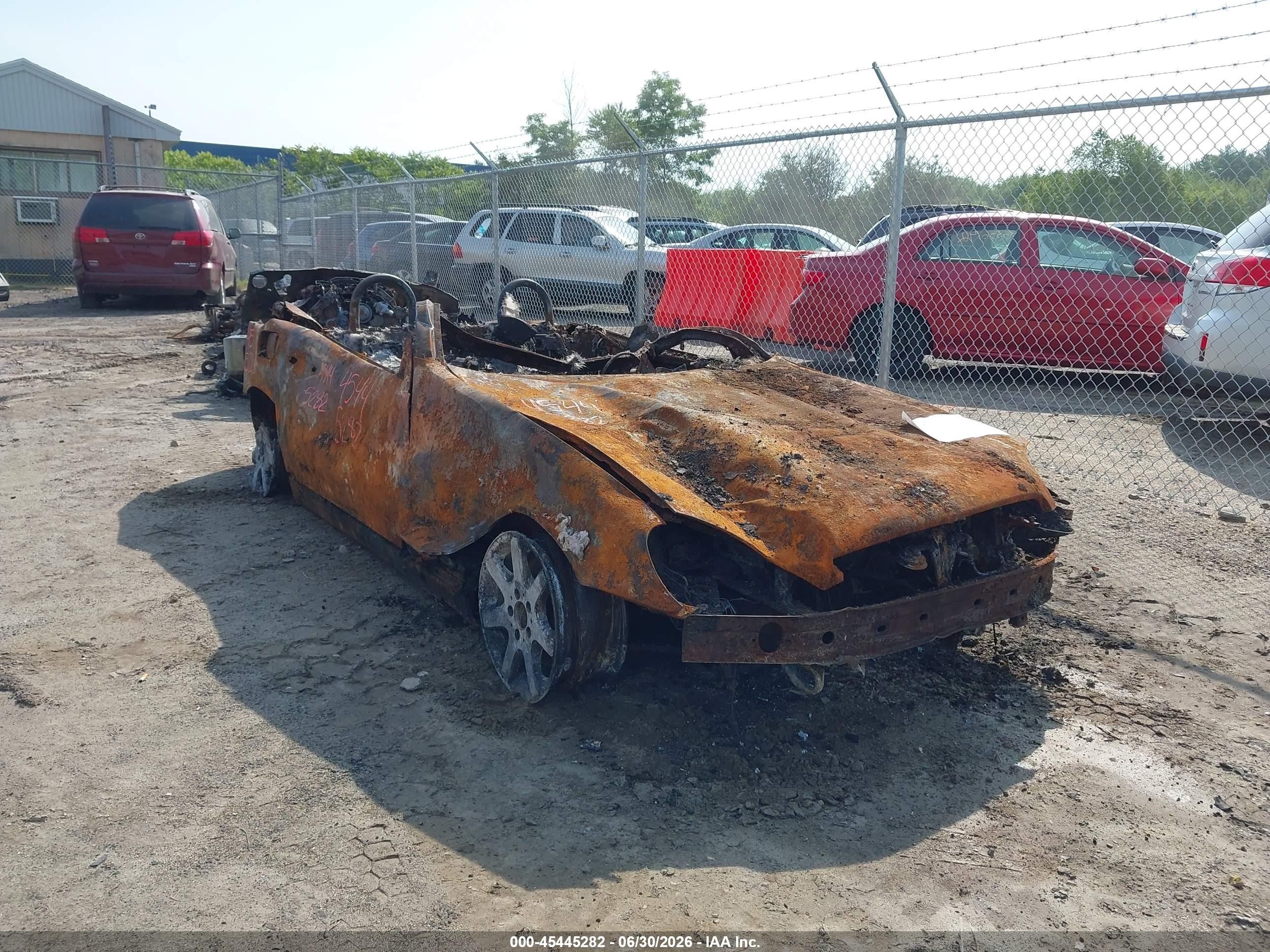 2002 Mercedes-Benz SLK 230 Kompressor, VIN WDBKK49F12F269835 — Burn