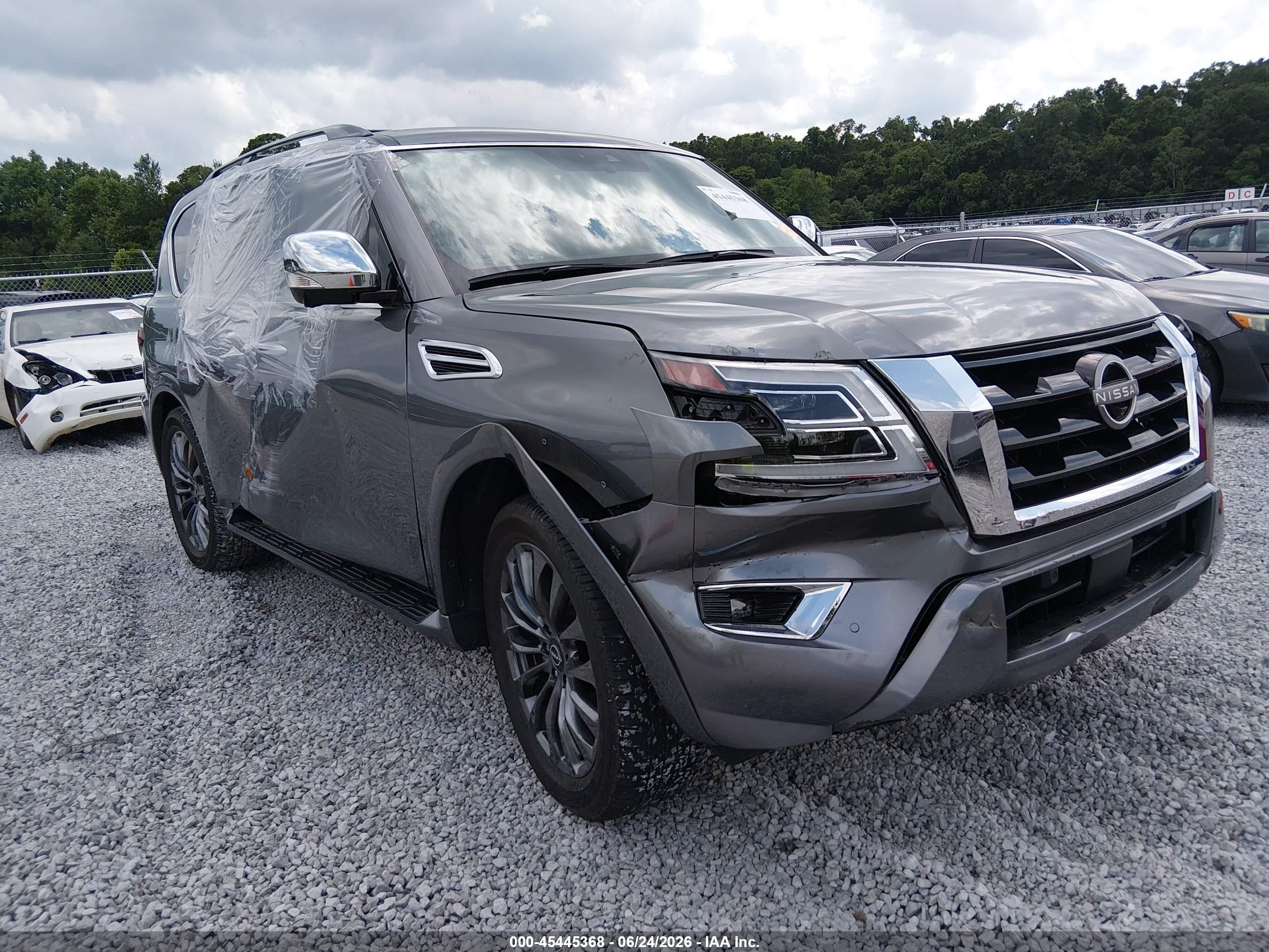 2023 Nissan Armada Platinum, VIN JN8AY2CD6P9694338 — Side