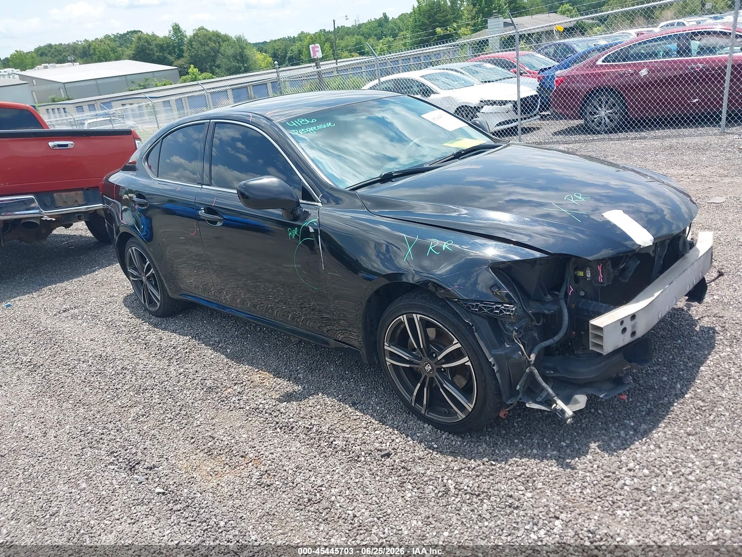 2006 Lexus IS 250, VIN JTHCK262162006820 — Front end