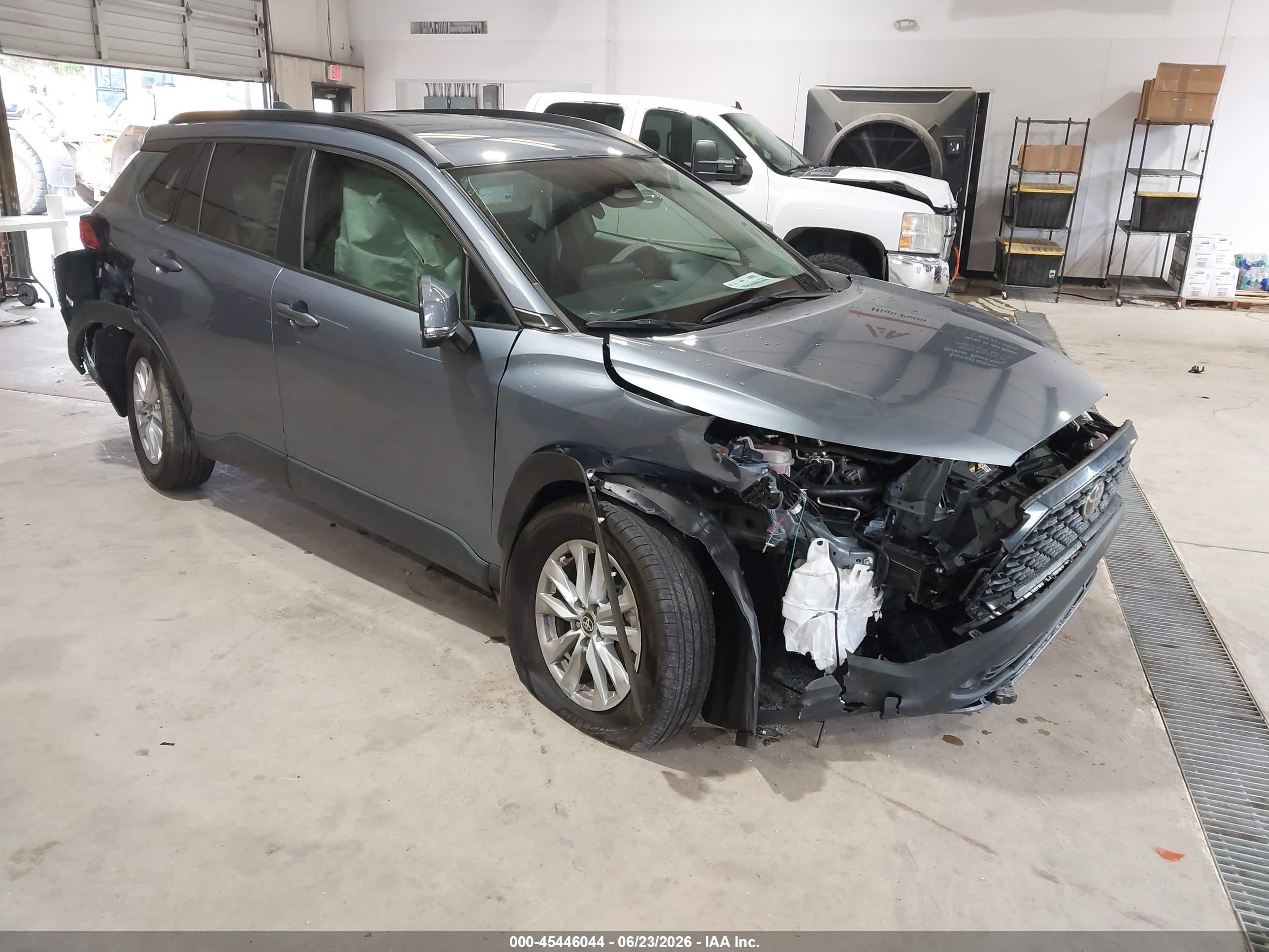 2024 Toyota Corolla Cross LE, VIN 7MUCAAAG4RV102770 — All over