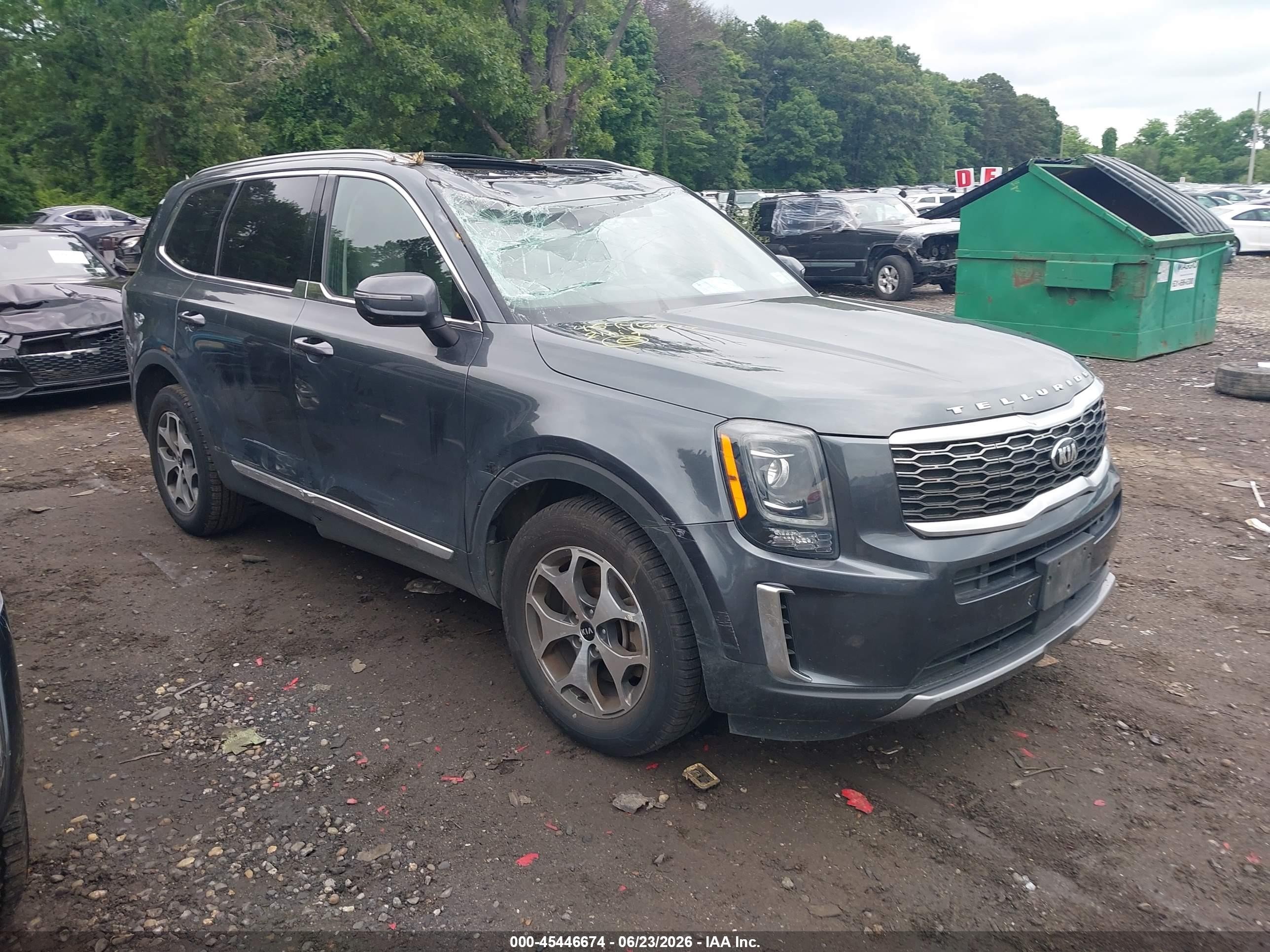 2021 Kia Telluride EX, VIN 5XYP3DHC0MG151335 — Front end