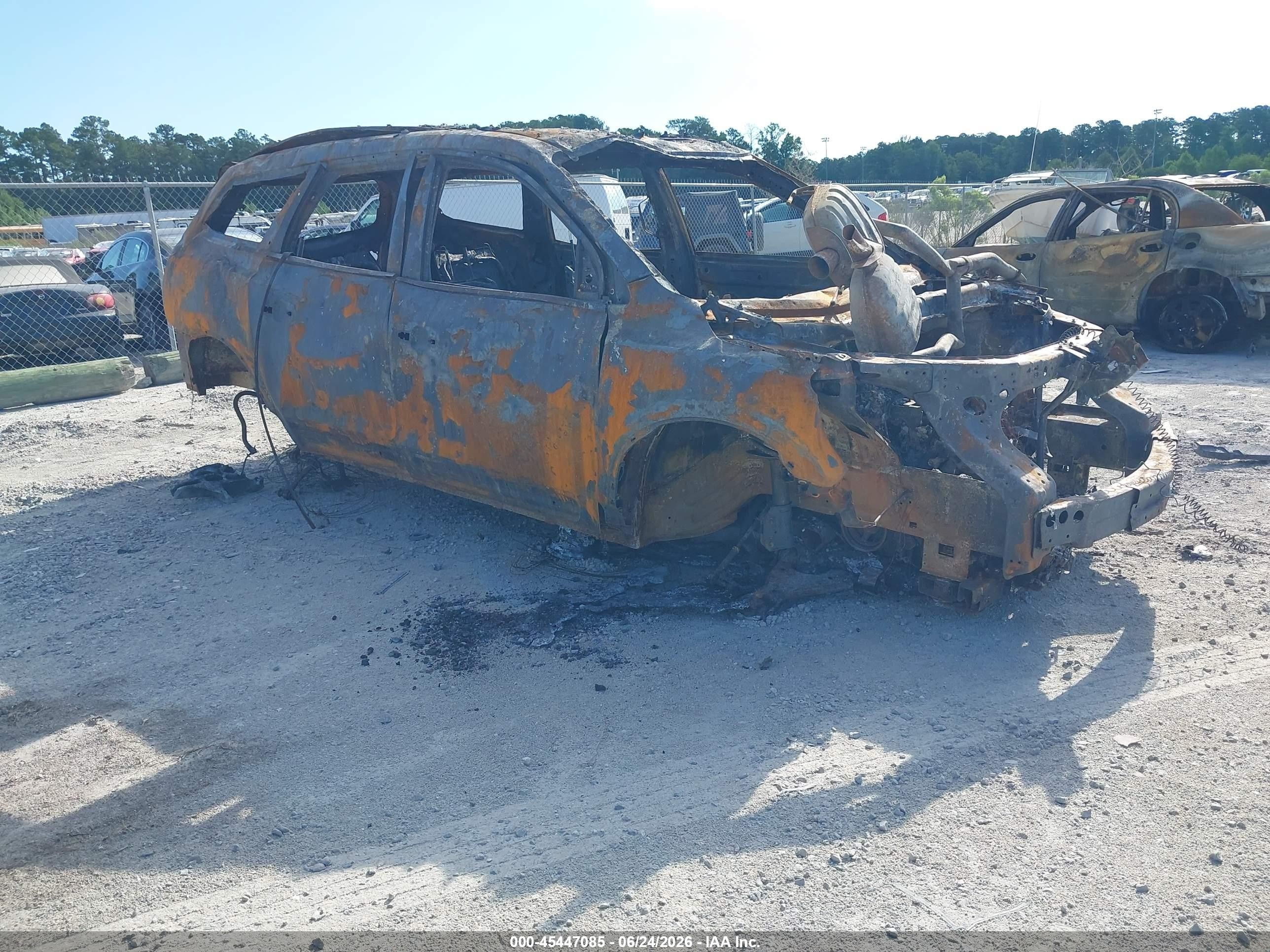 2013 Buick Enclave Leather, VIN 5GAKRCKDXDJ198247 — Burn