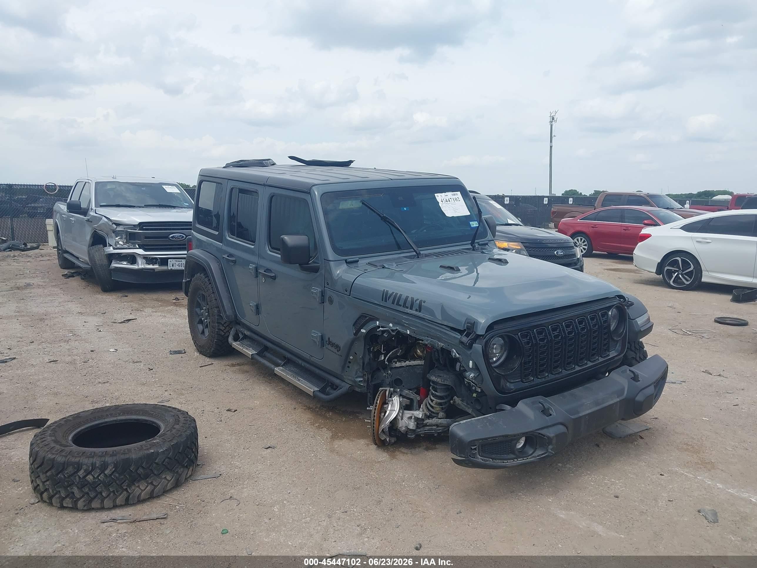 2024 Jeep Wrangler Willys, VIN 1C4PJXDG8RW323394 — Front end