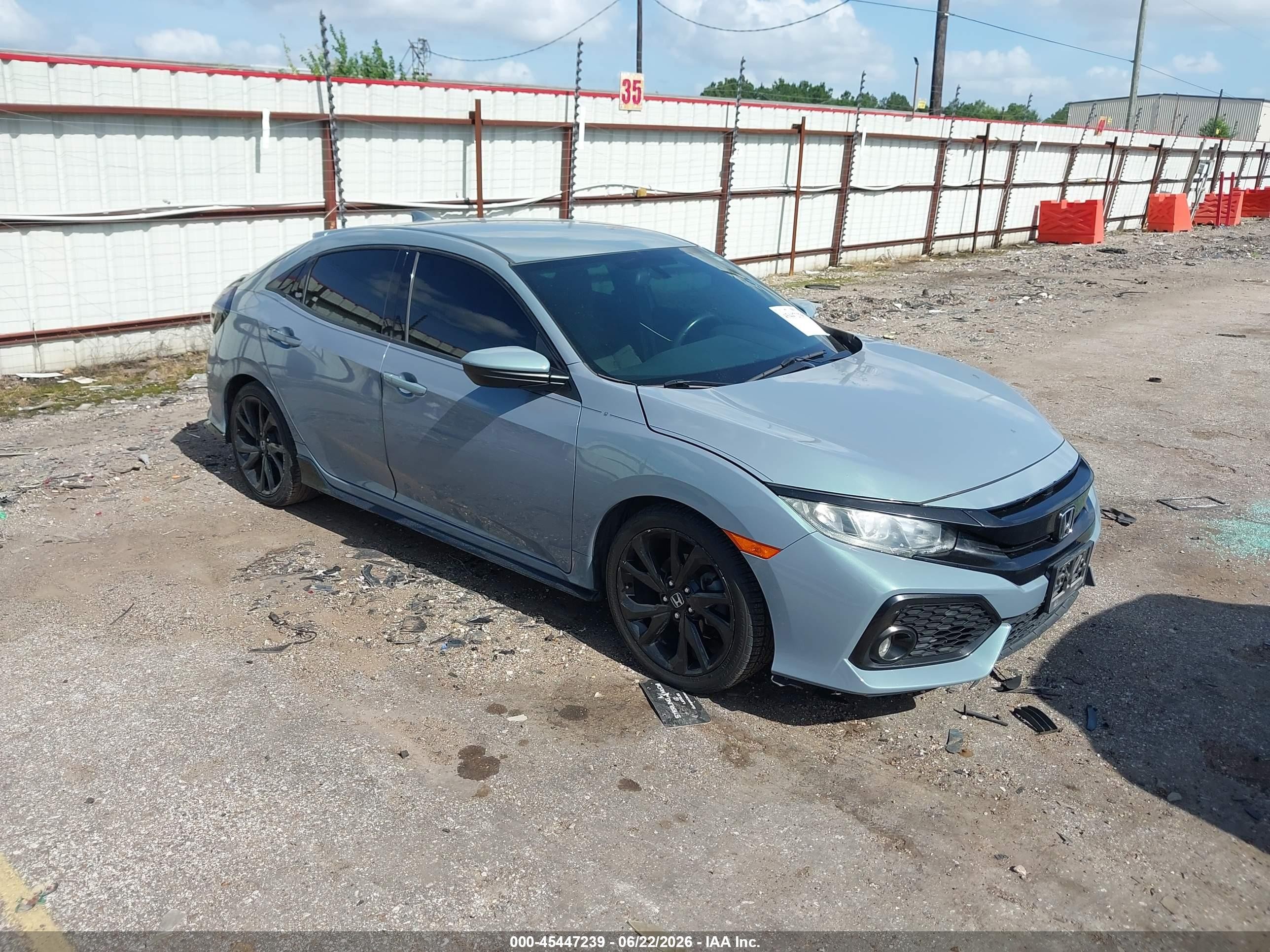 2018 Honda Civic Sport, VIN SHHFK7H49JU213518 — Rear end