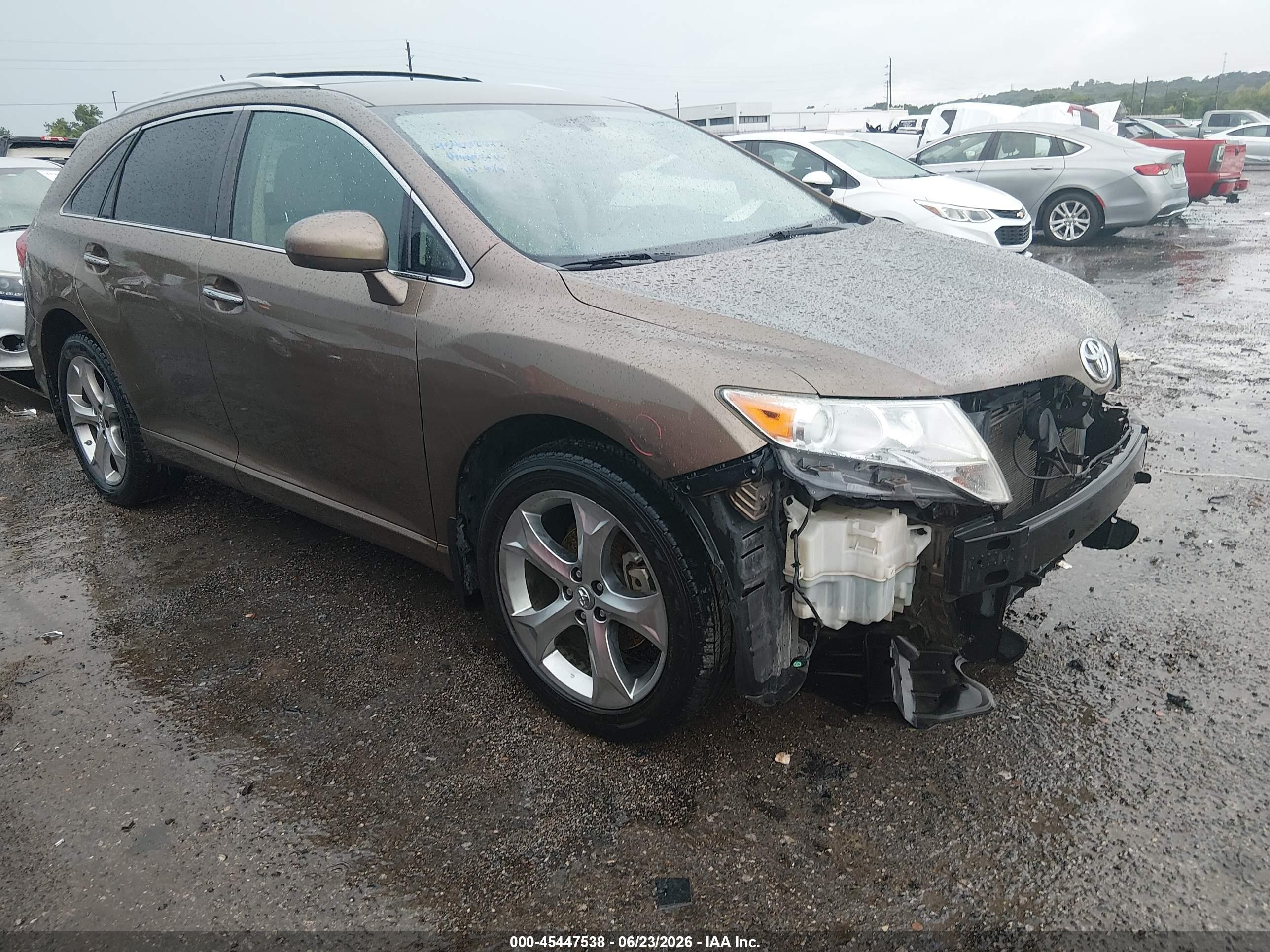 2011 Toyota Venza, VIN 4T3BK3BB6BU050290 — Front end