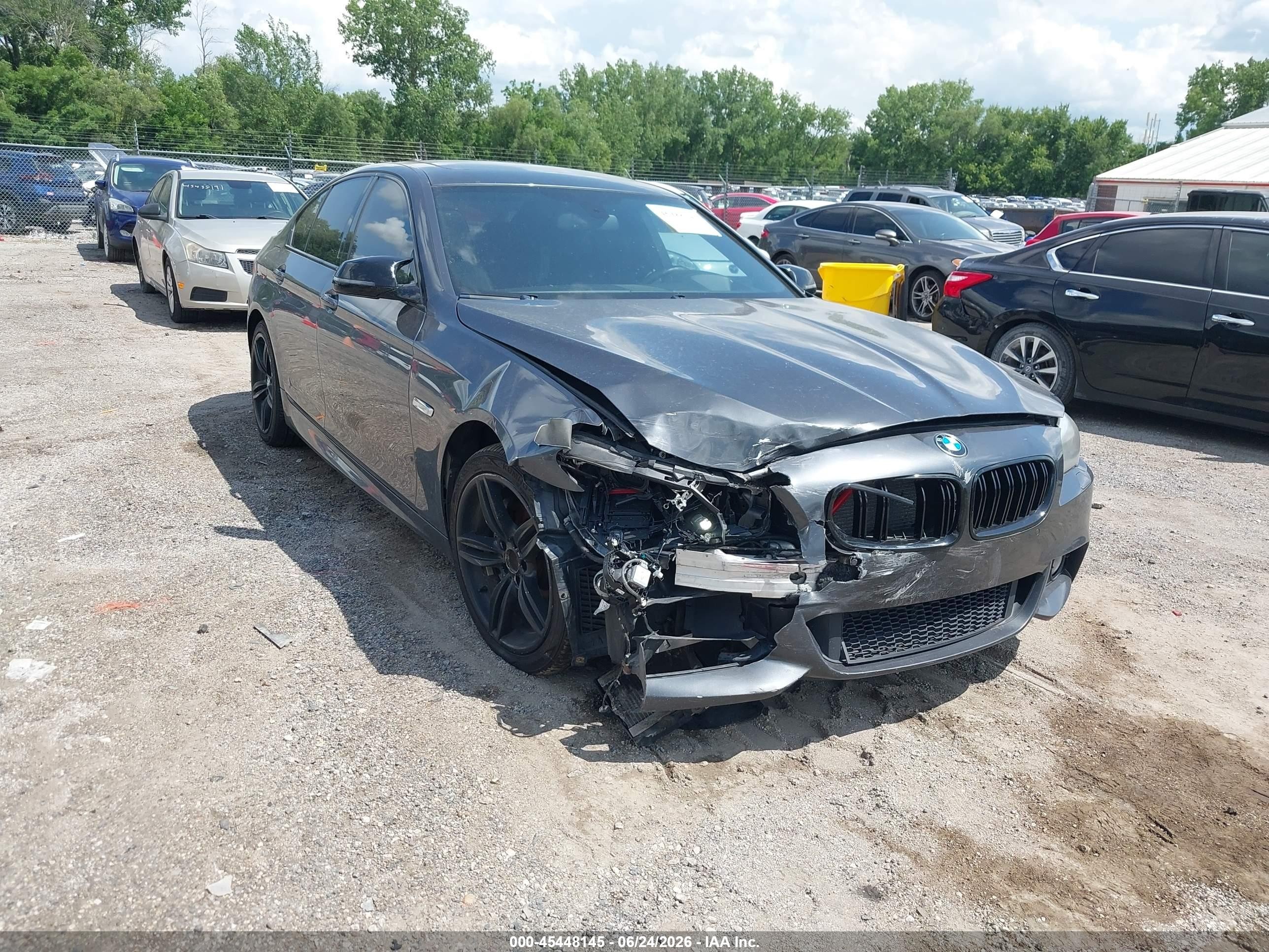 2016 BMW 5 Series 535i xDrive, VIN WBA5B3C5XGG254676 — Front end