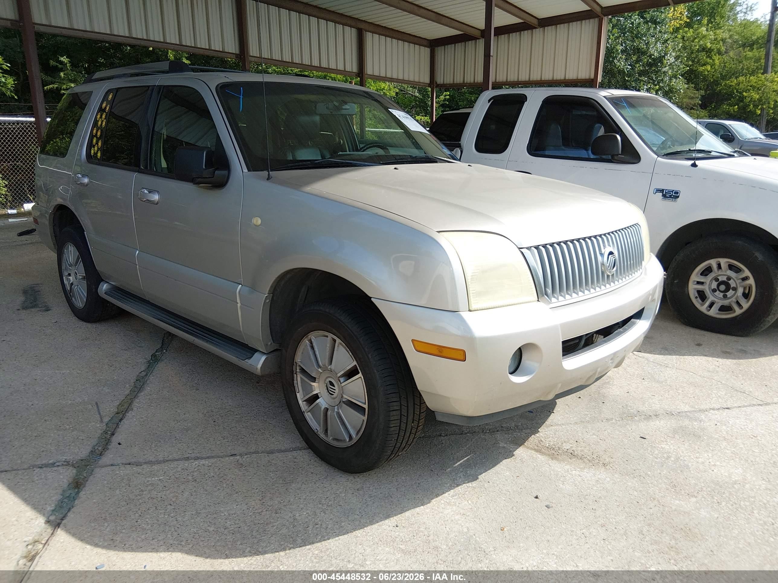 2006 Mercury Mountaineer Premier, VIN 4M2EU48886UJ00564 — Normal wear