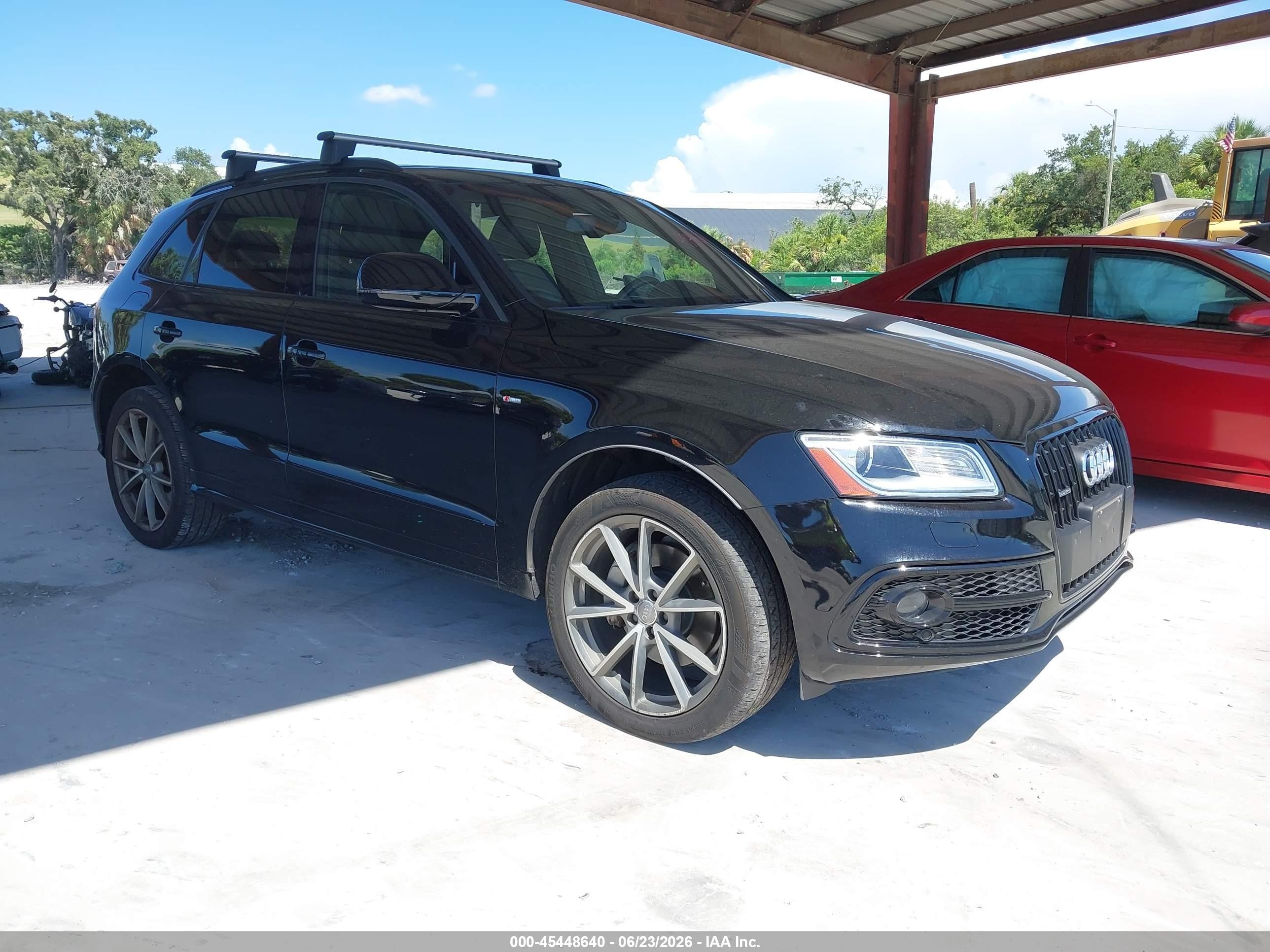 2016 Audi Q5 Premium Plus, VIN WA1D7AFP8GA041708 — Normal wear
