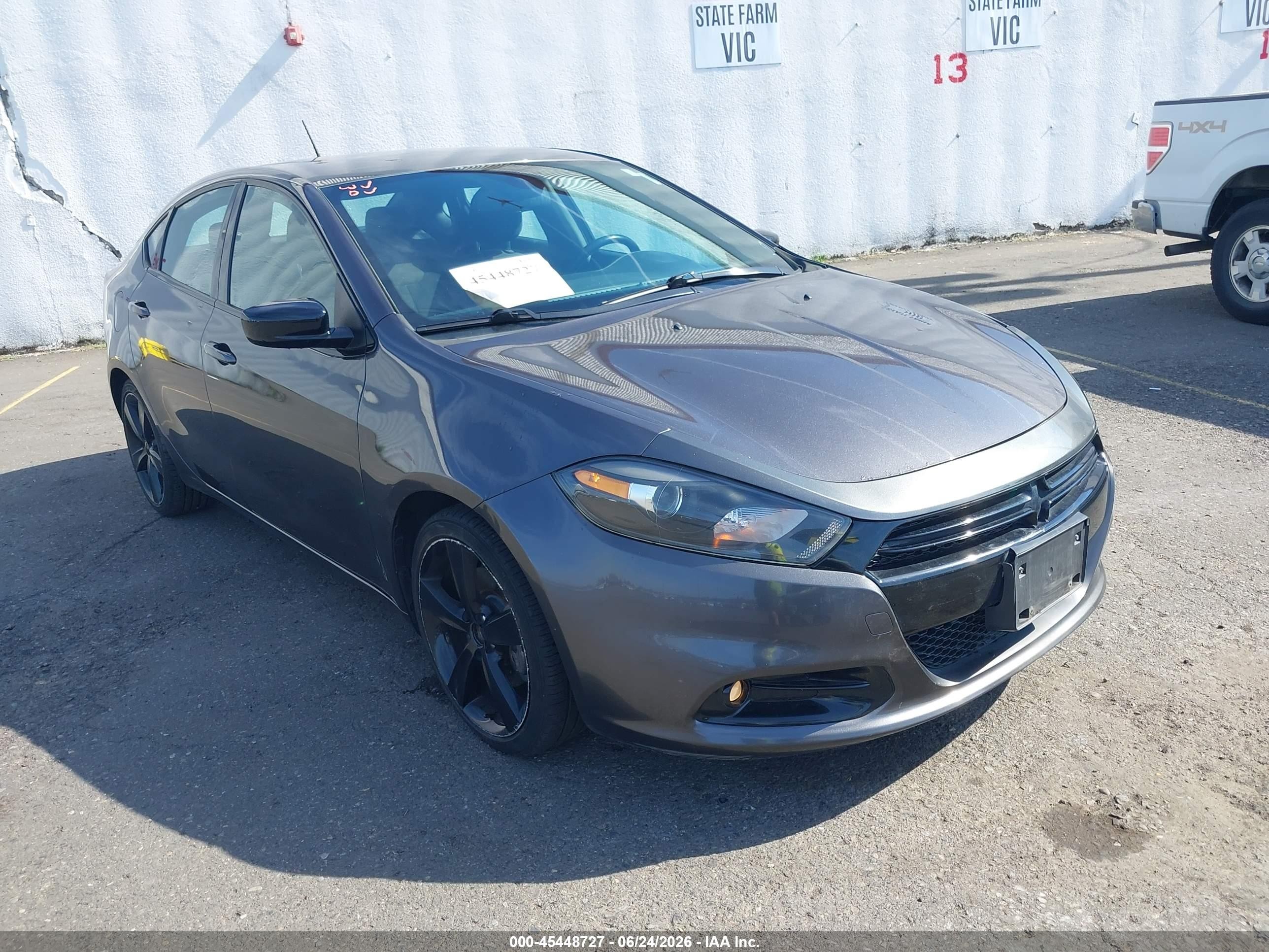 2015 Dodge Dart SXT, VIN 1C3CDFBB7FD374694 — Front end