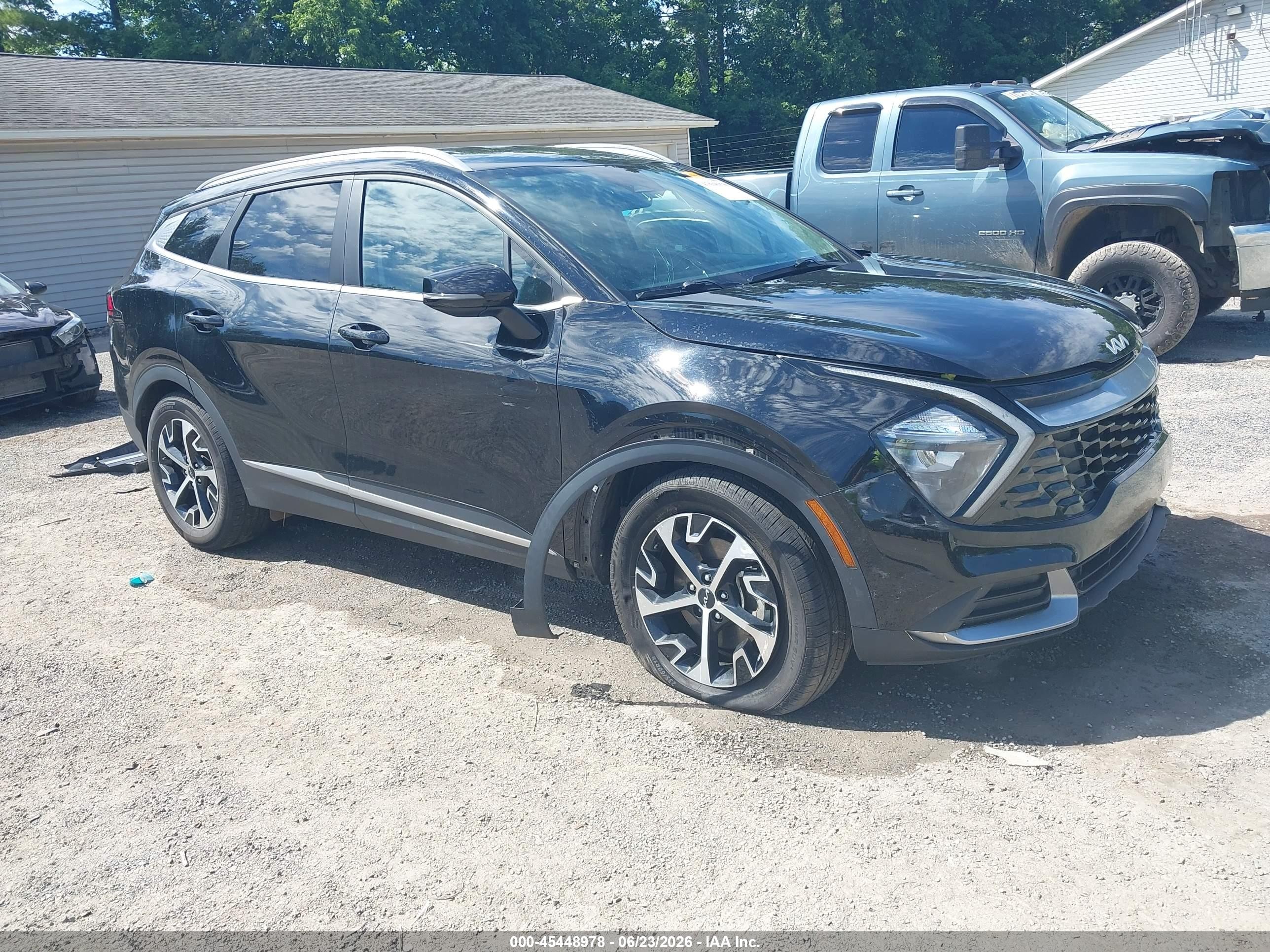 2023 Kia Sportage EX, VIN 5XYK3CAF0PG013419 — Side