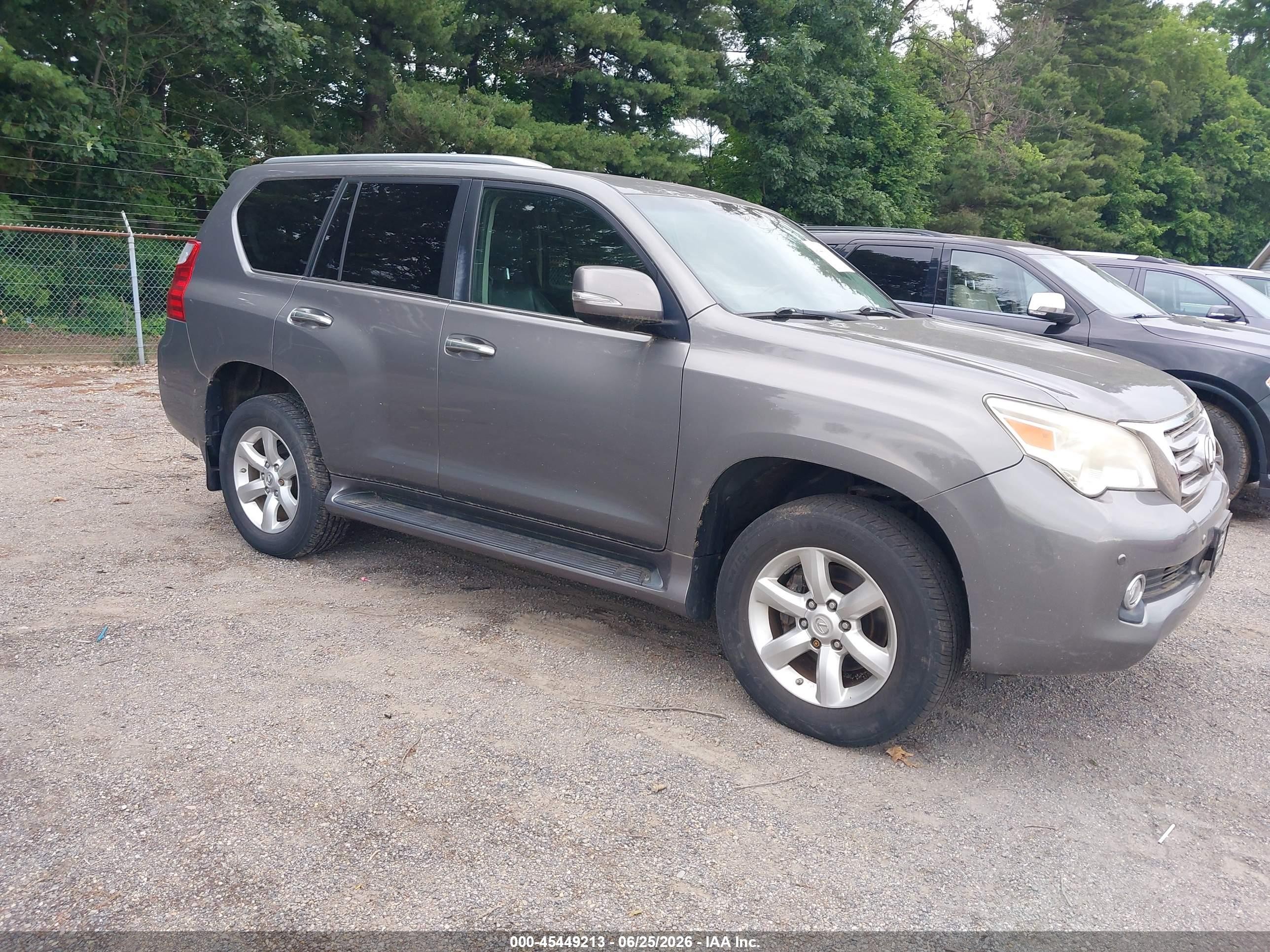 2011 Lexus GX 460, VIN JTJBM7FXXB5023394 — Normal wear