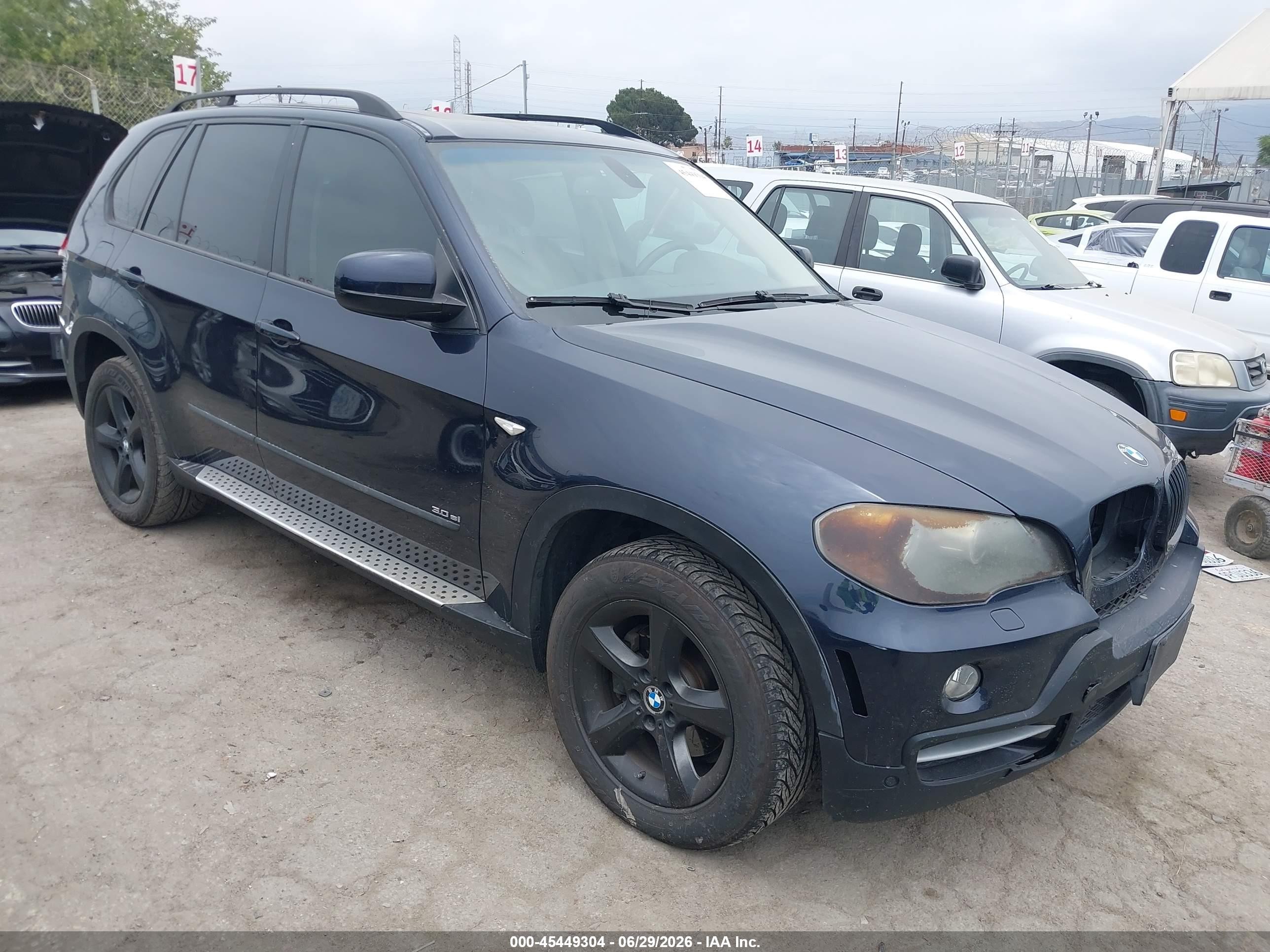2007 BMW X5 3.0si, VIN 5UXFE43517L011073 — All over