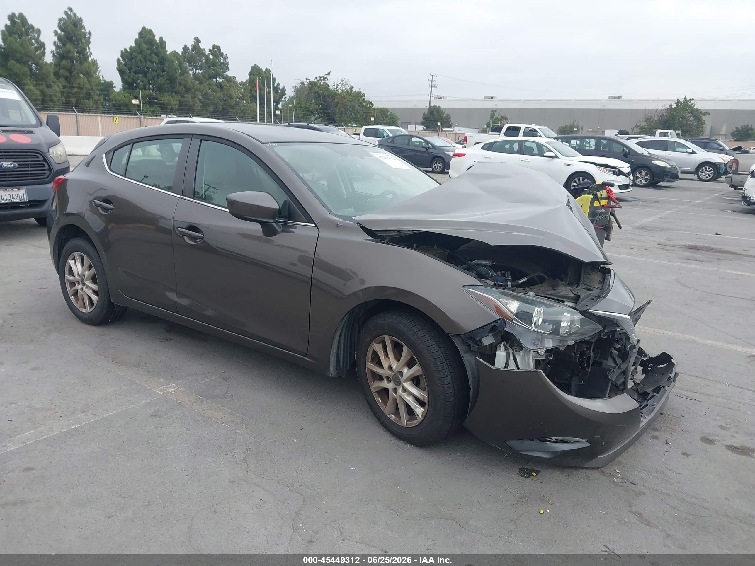 2016 Mazda 3 i Sport, VIN 3MZBM1K7XGM239718 — Normal wear