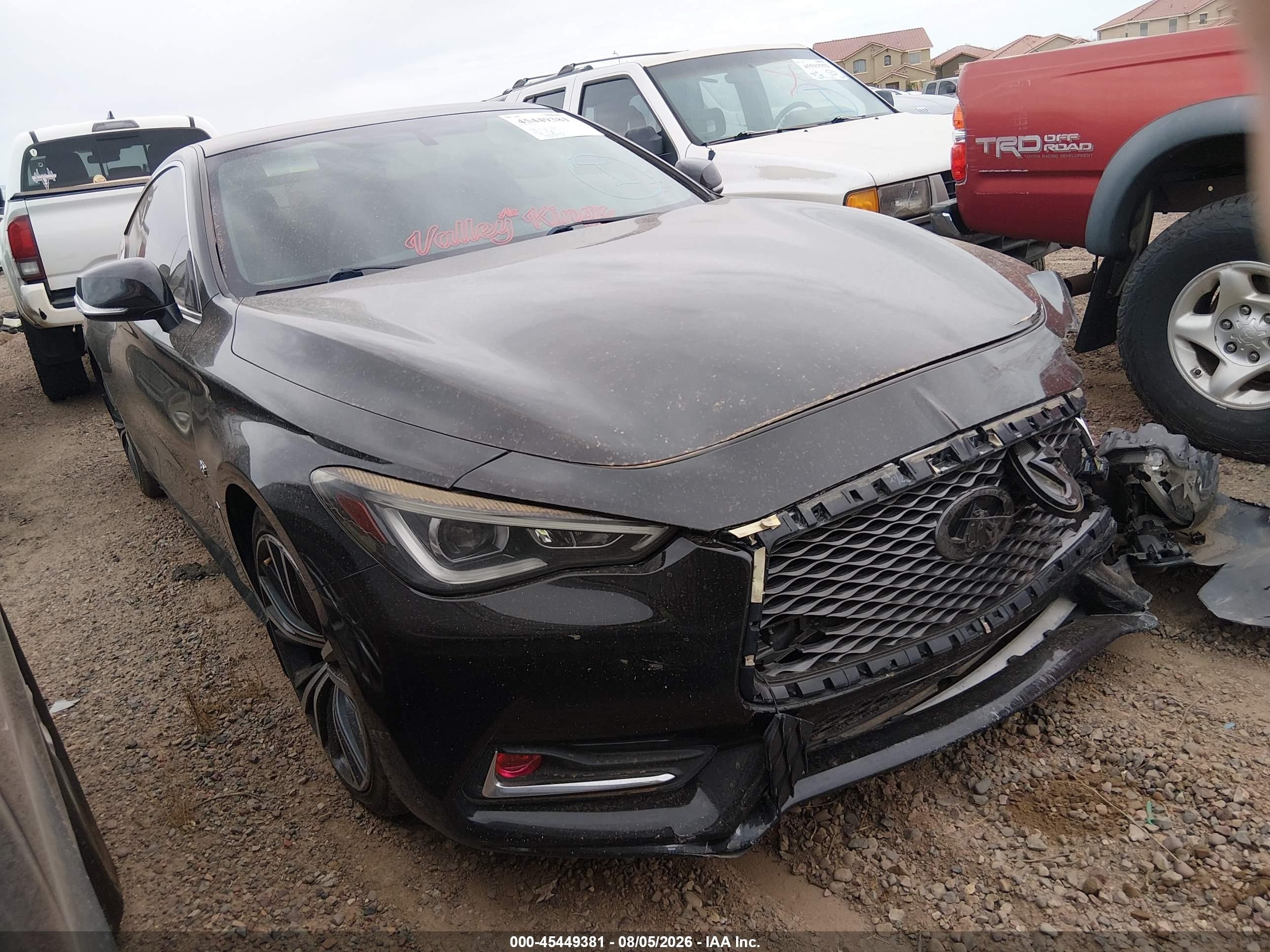 2017 Infiniti Q60 Premium, VIN JN1EV7EK6HM361444 — Перед