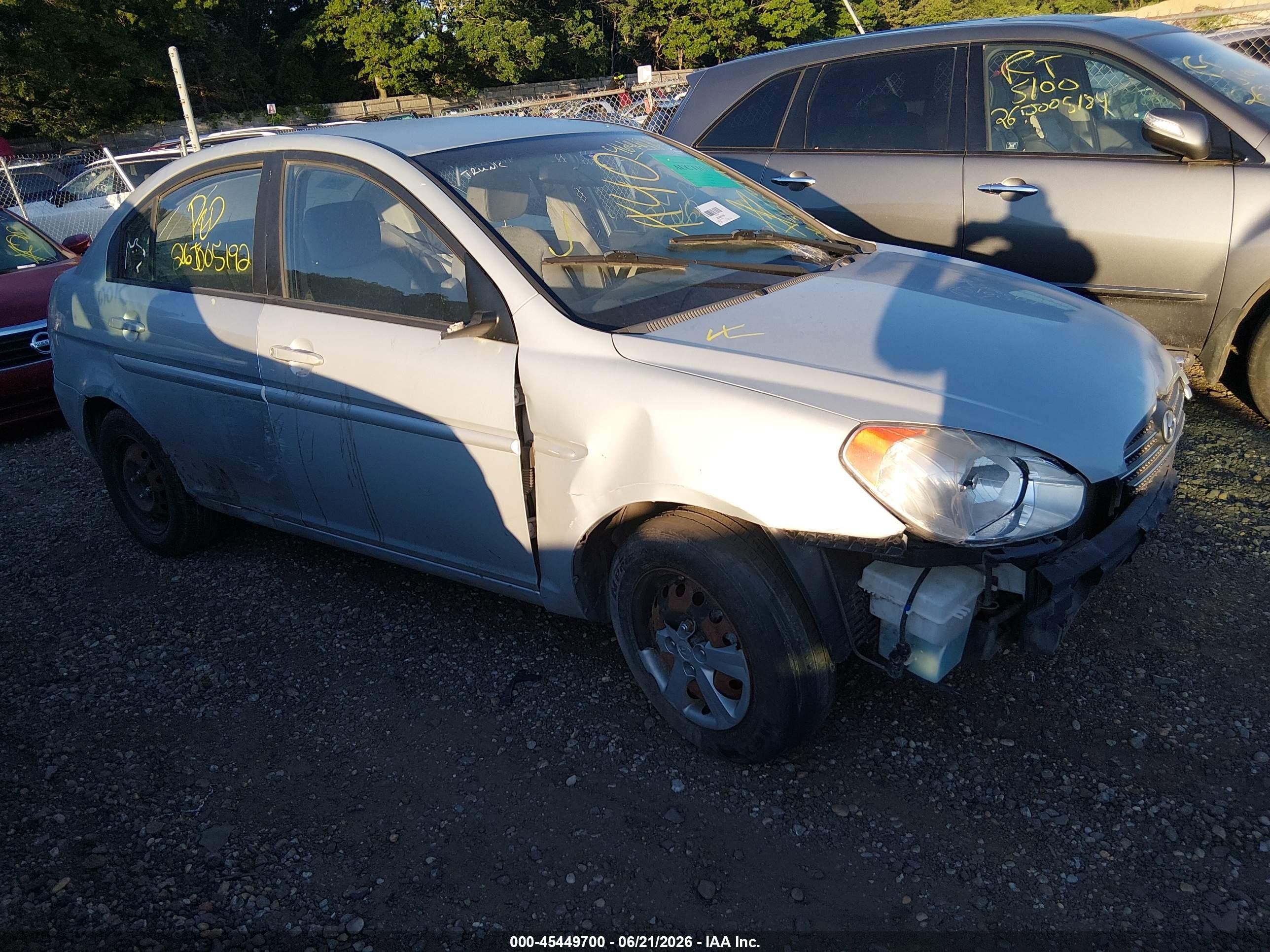 2010 Hyundai Accent GLS, VIN KMHCN4AC6AU485488 — Side