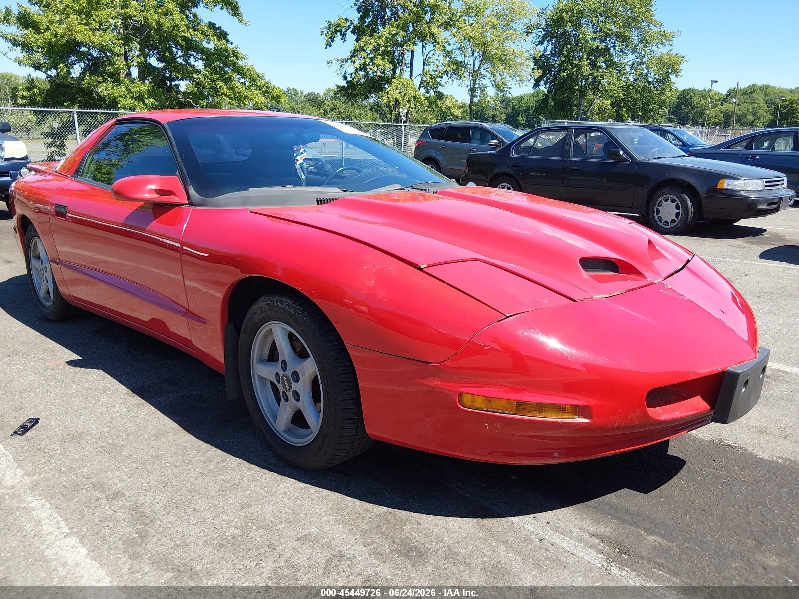 1995 Pontiac Firebird Formula, VIN 2G2FV22P9S2202181 — Front end