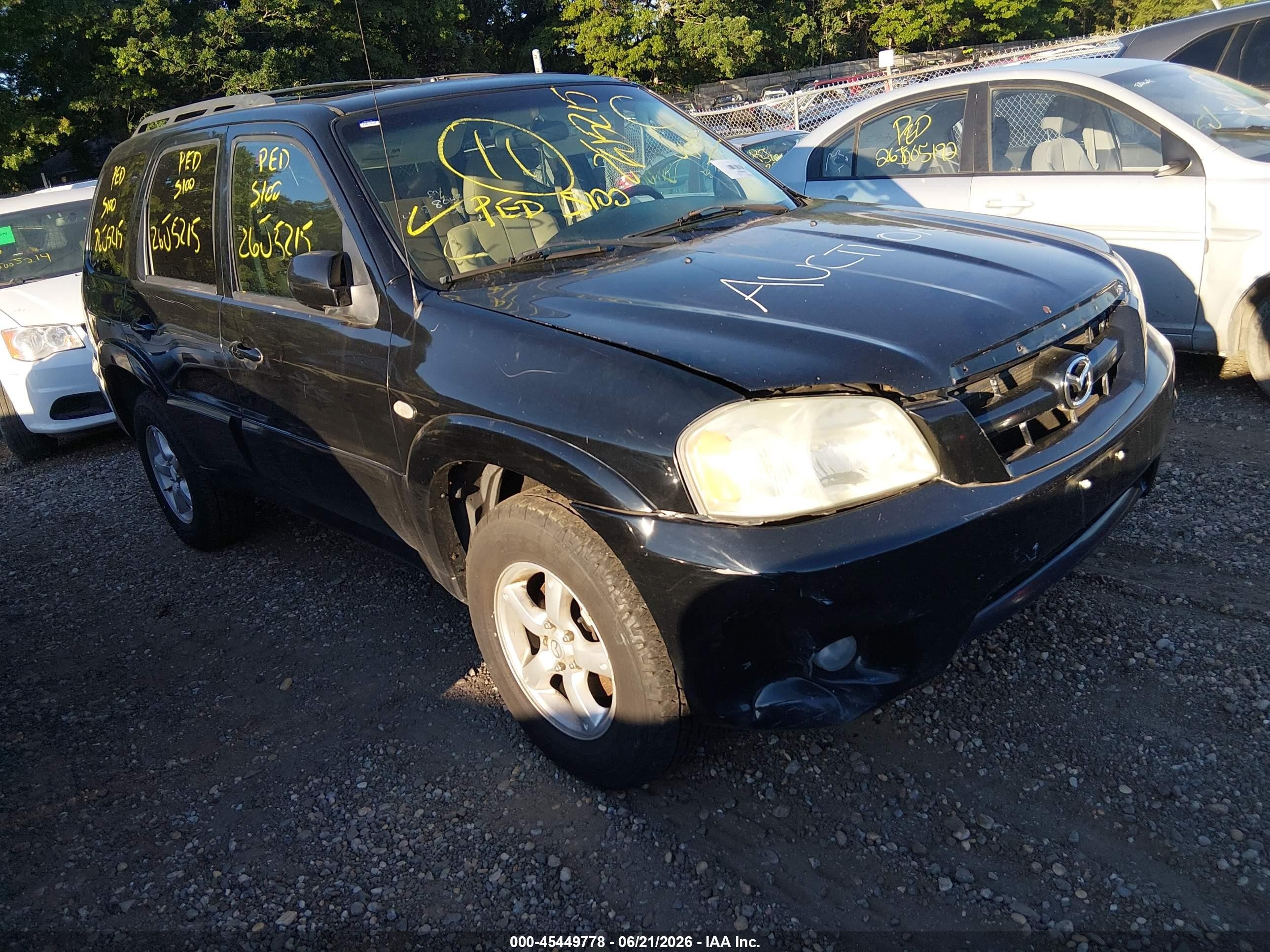 2005 Mazda Tribute S, VIN 4F2CZ94185KM34995 — Front end