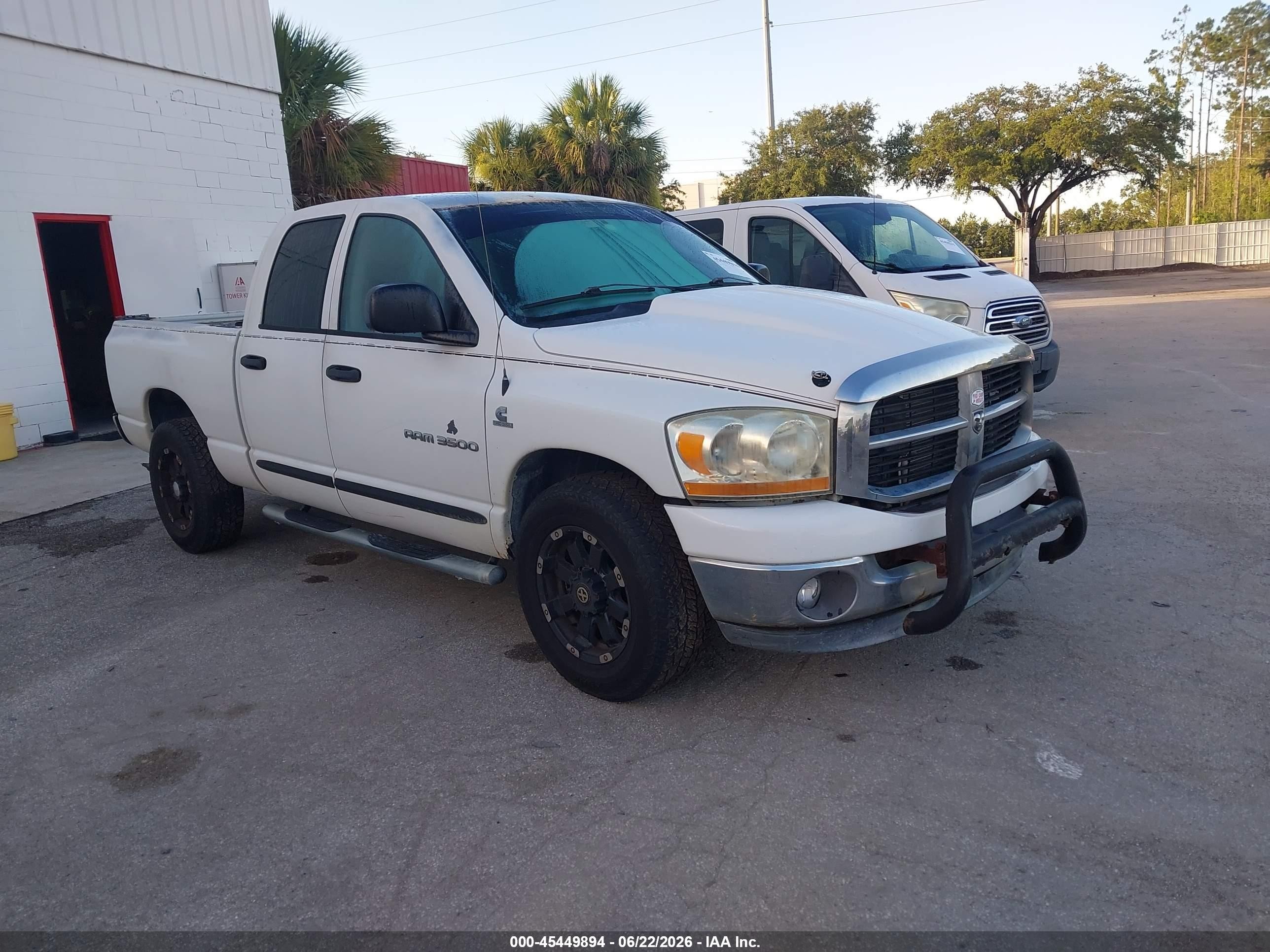 2006 Dodge 3500 SLT, VIN 3D7LL38C56G261204 — Normal wear