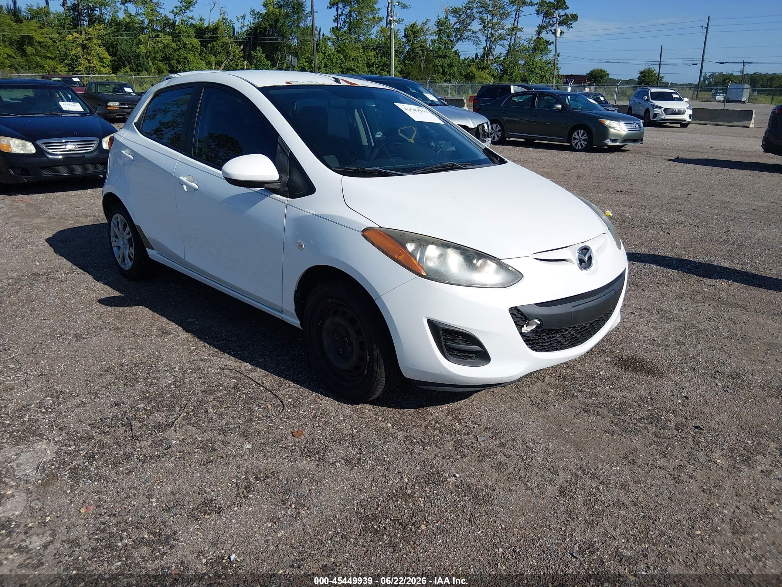2011 Mazda 2 Touring, VIN JM1DE1HY6B0126210 — Normal wear