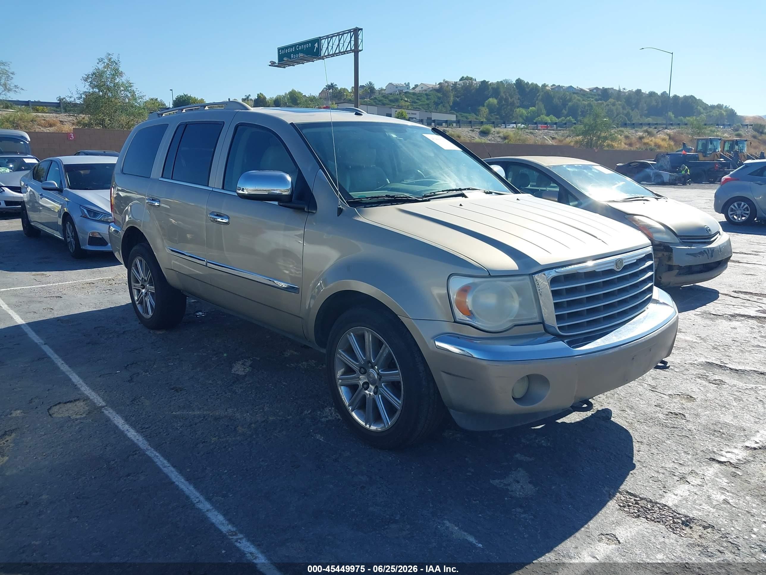 2009 Chrysler Aspen Limited, VIN 1A8HW58T99F710434 — Normal wear