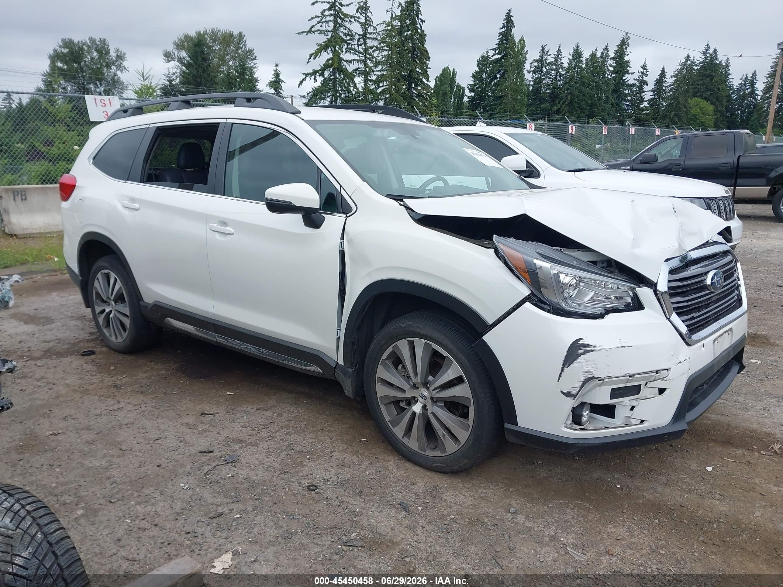 2021 Subaru Ascent Limited, VIN 4S4WMAMD0M3434226 — Front end
