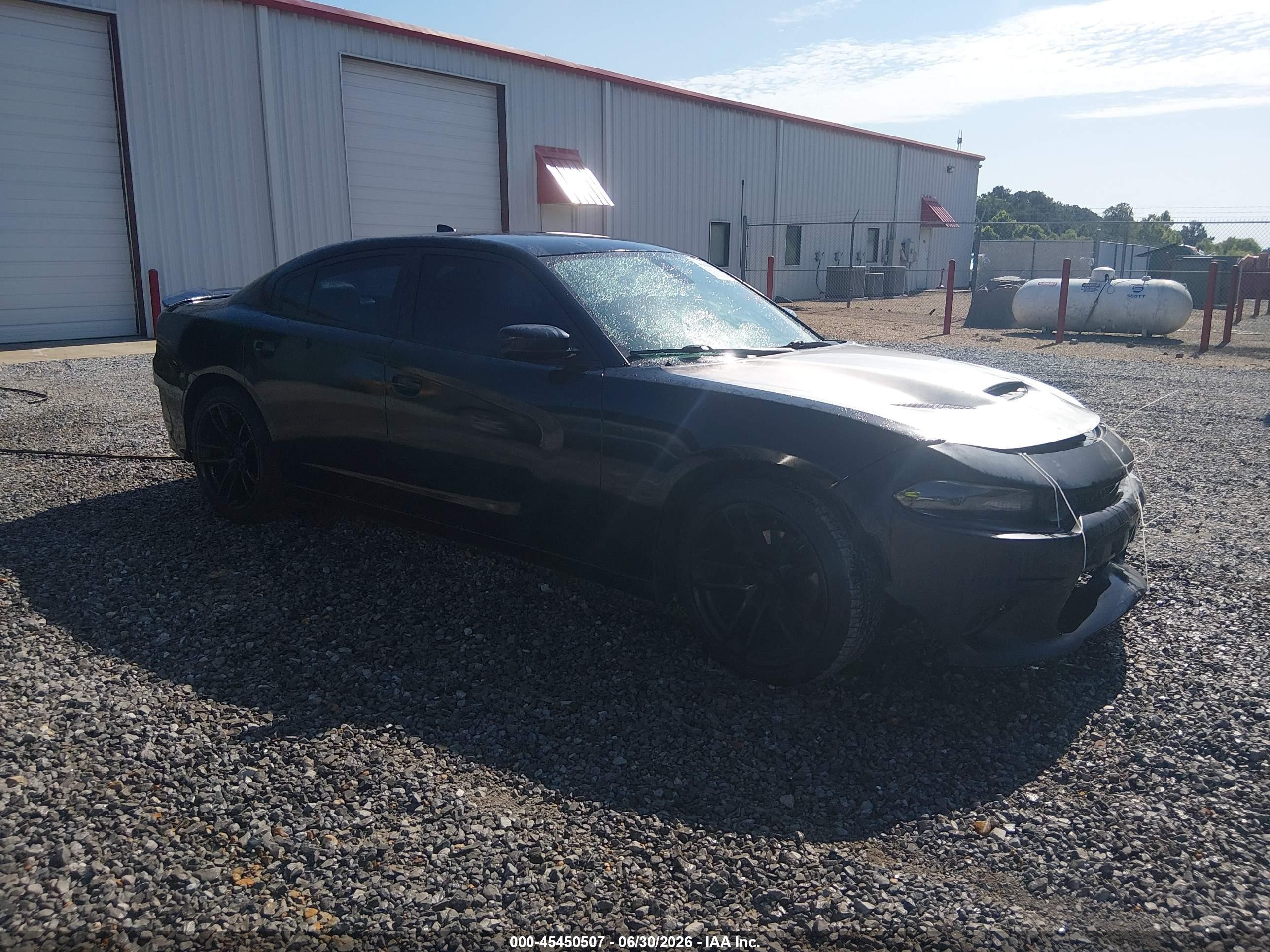 2015 Dodge Charger SXT, VIN 2C3CDXHG2FH845145 — Normal wear