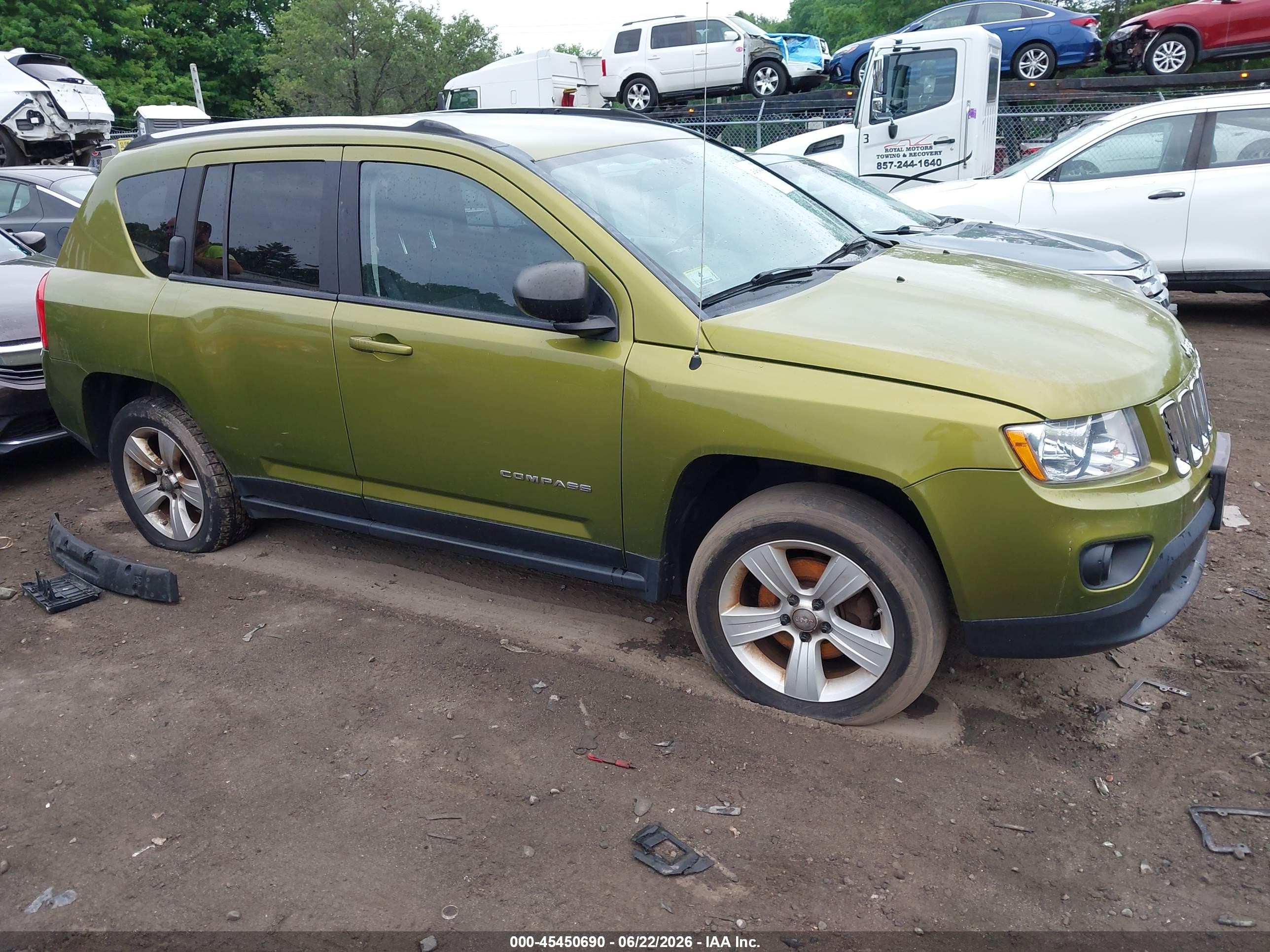 2012 Jeep Compass Sport, VIN 1C4NJDBB1CD554945 — Normal wear