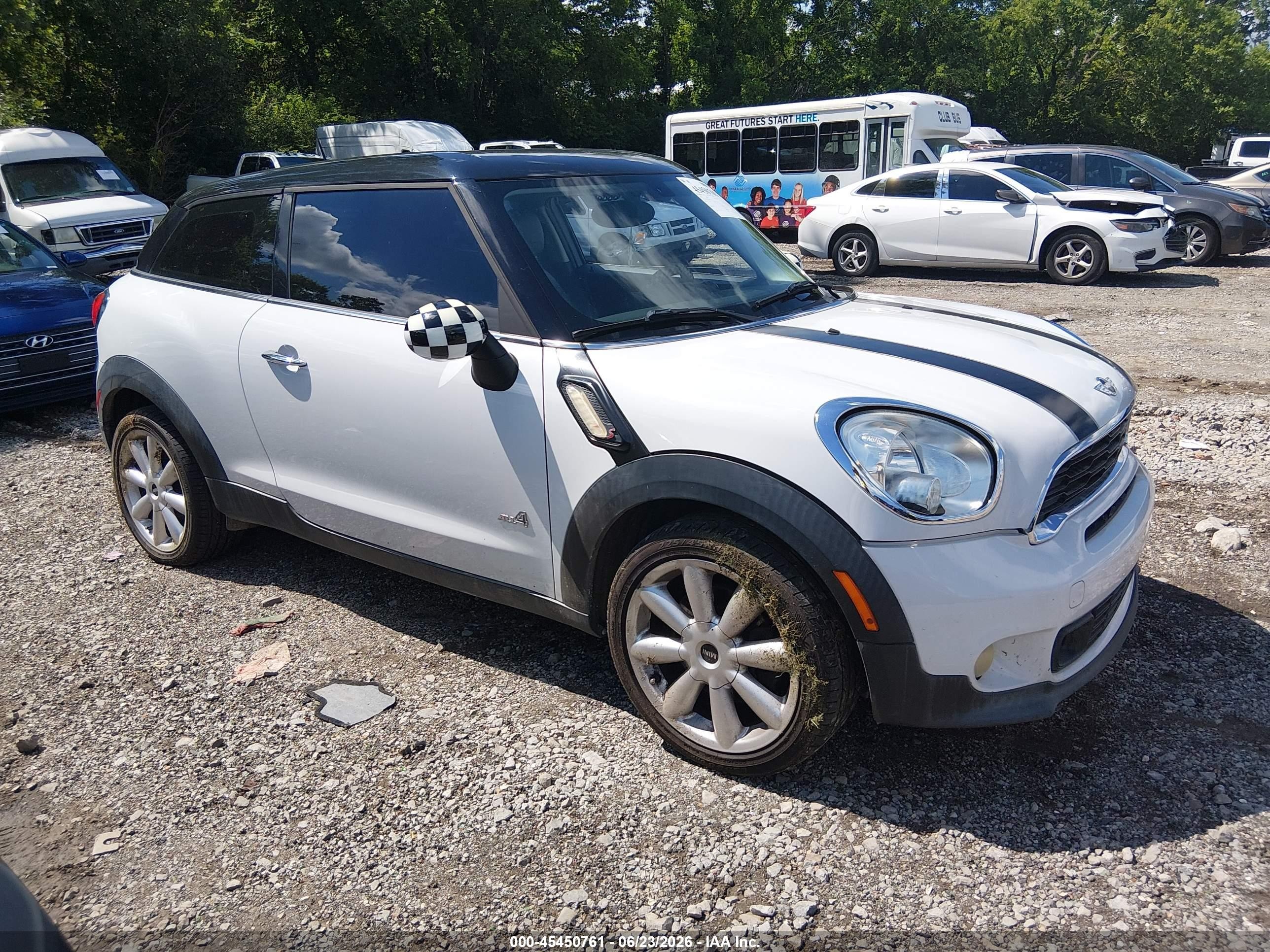 2014 MINI Paceman S, VIN WMWSS7C56EWN71917 — Normal wear