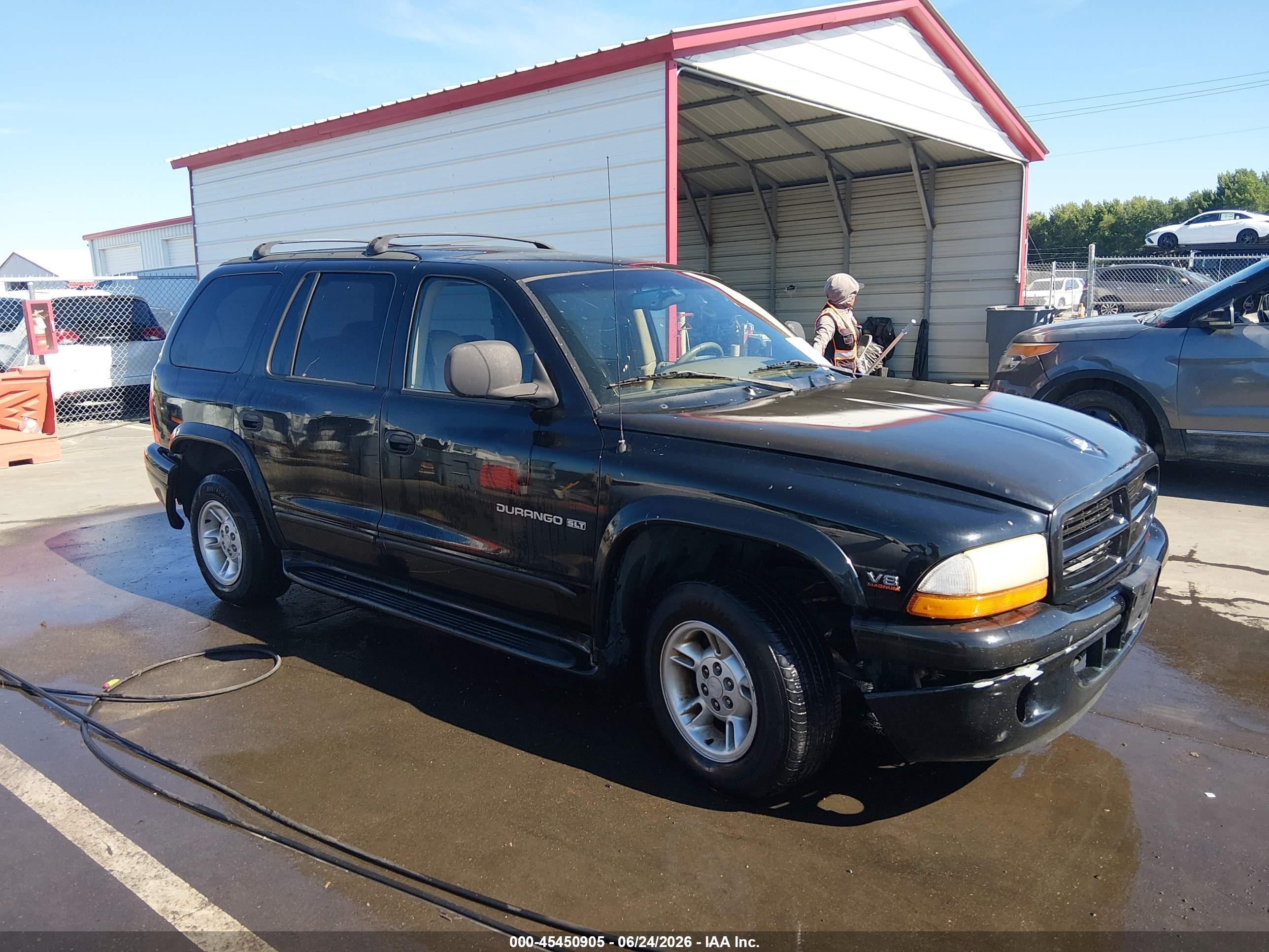 2000 Dodge Durango, VIN 1B4HR28Z2YF297172 — Перед