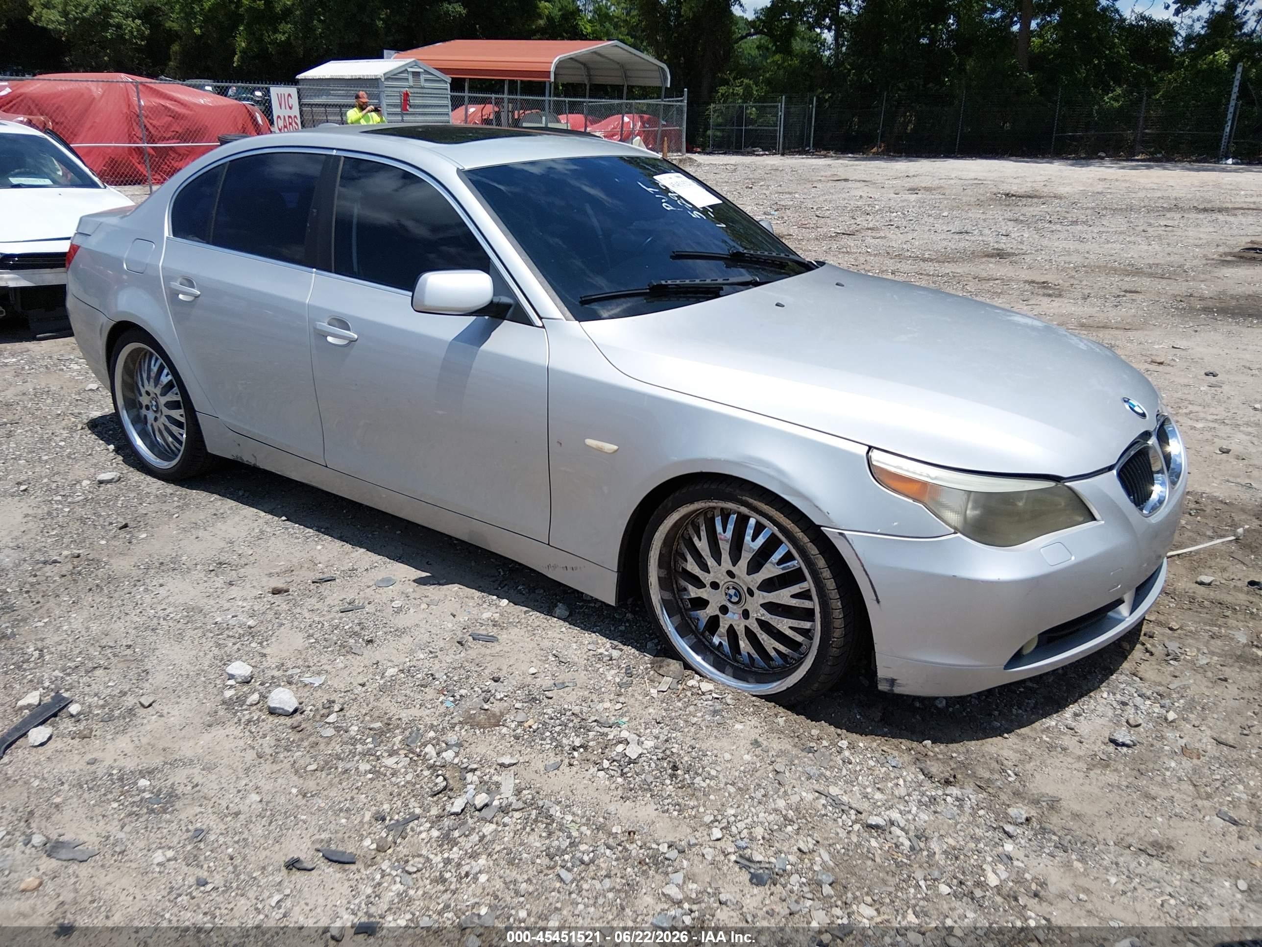 2004 BMW 5 Series 530i, VIN WBANA73594B063690 — Side