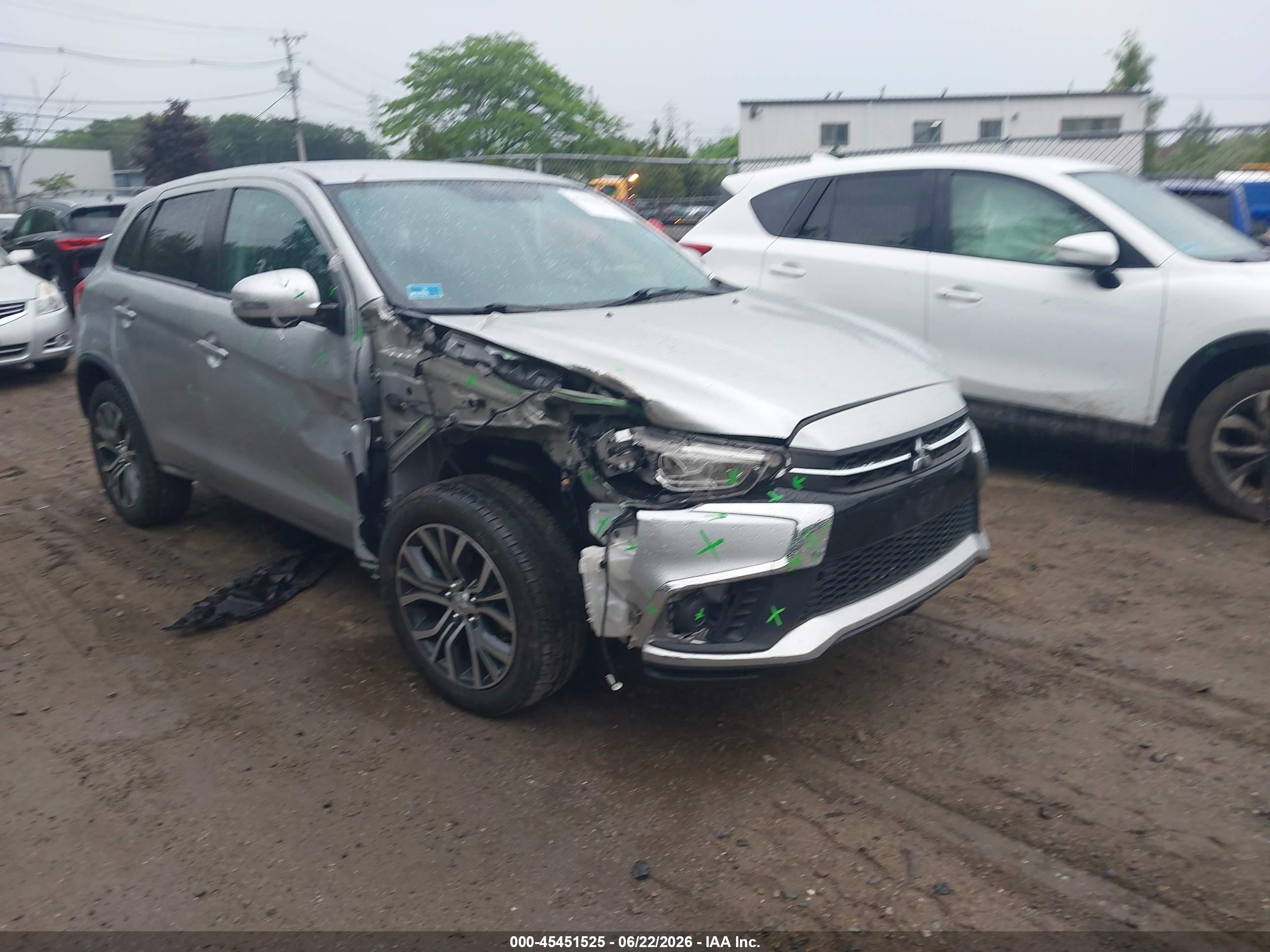 2019 Mitsubishi Outlander ES, VIN JA4AP3AUXKU029613 — Undercarriage