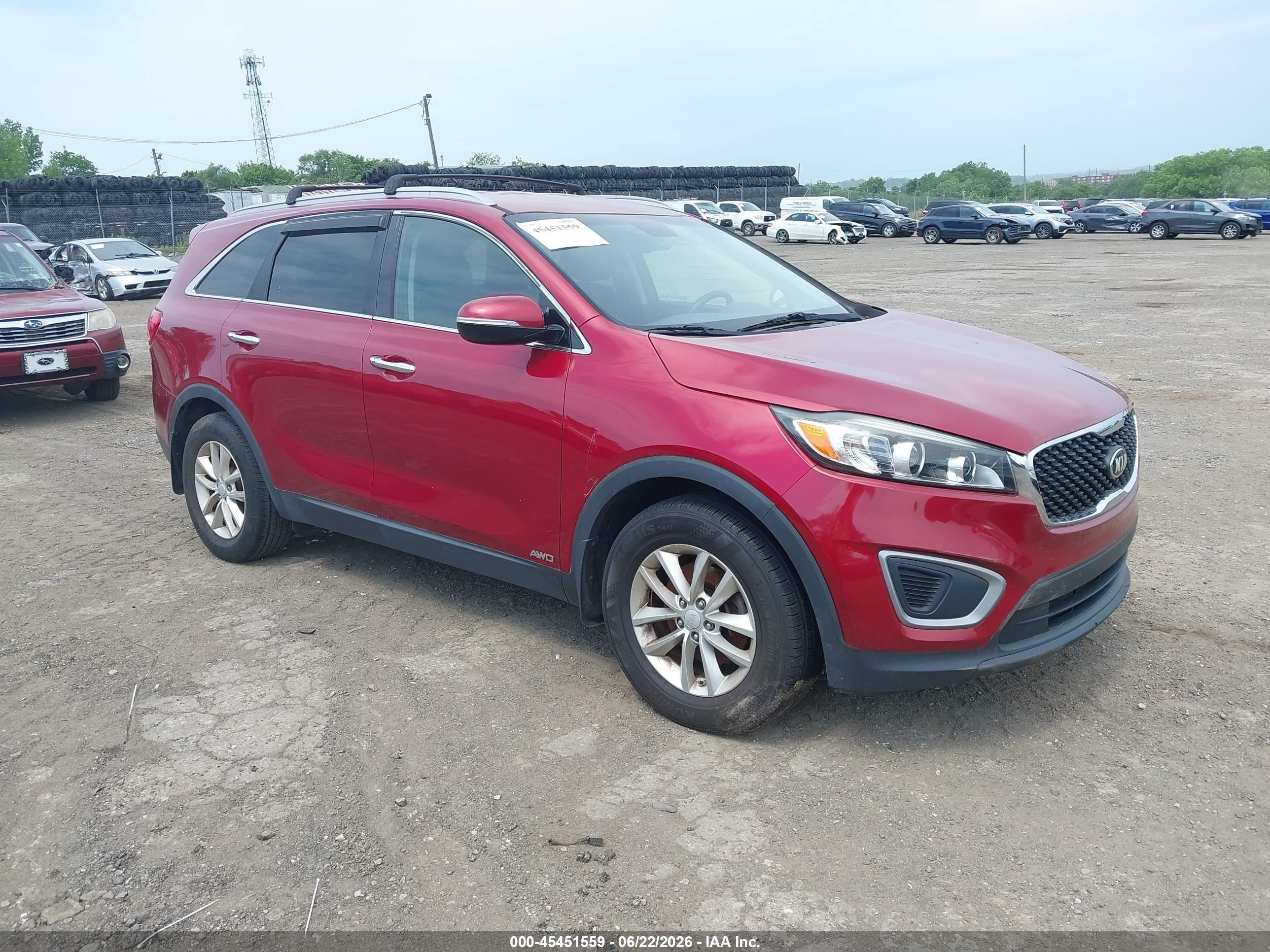 2016 Kia Sorento LX, VIN 5XYPGDA34GG157867 — Normal wear