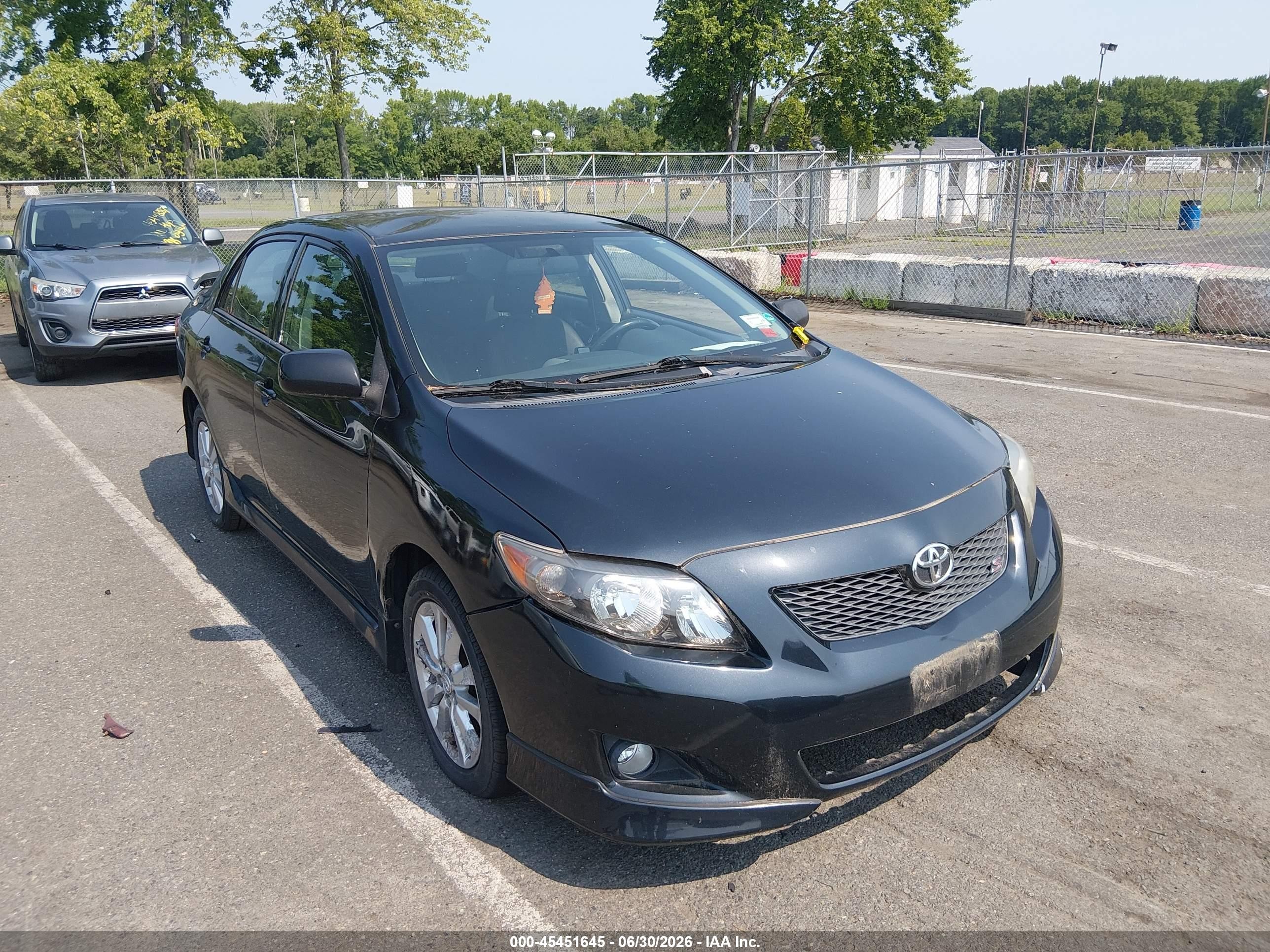 2009 Toyota Corolla LE, VIN 2T1BU40E69C046046 — All over
