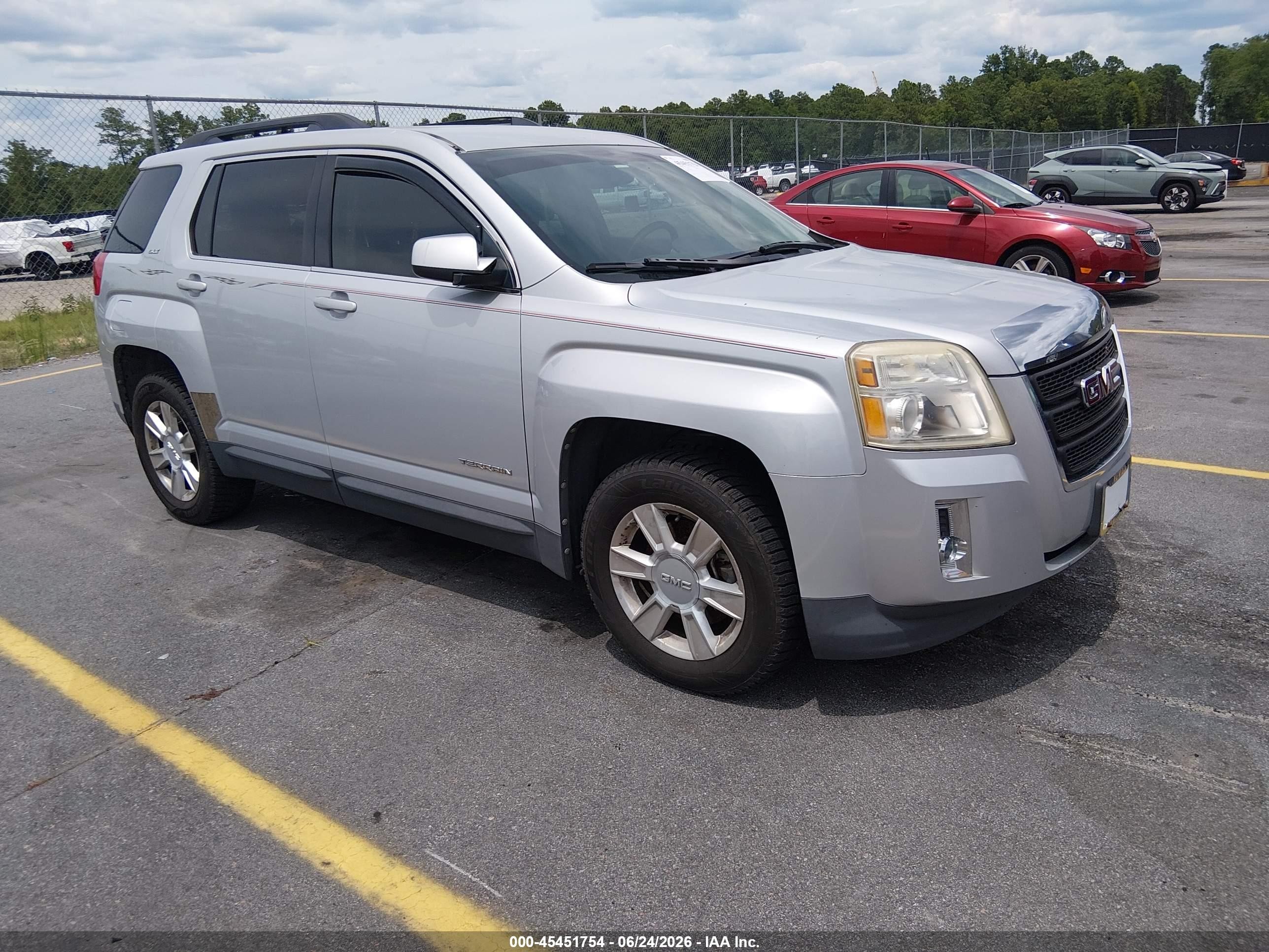 2011 GMC Terrain SLT-1, VIN 2CTFLUE54B6277116 — Normal wear
