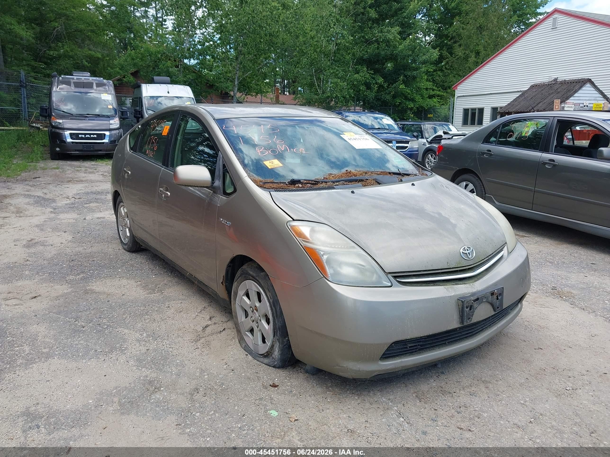 2007 Toyota Prius, VIN JTDKB20U577624198 — Normal wear