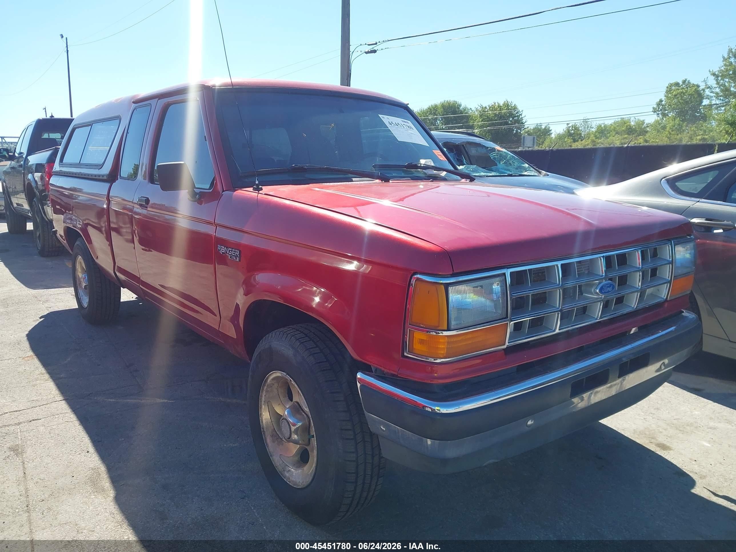 1992 Ford Ranger XLT, VIN 1FTCR15X0NPA66108 — Normal wear