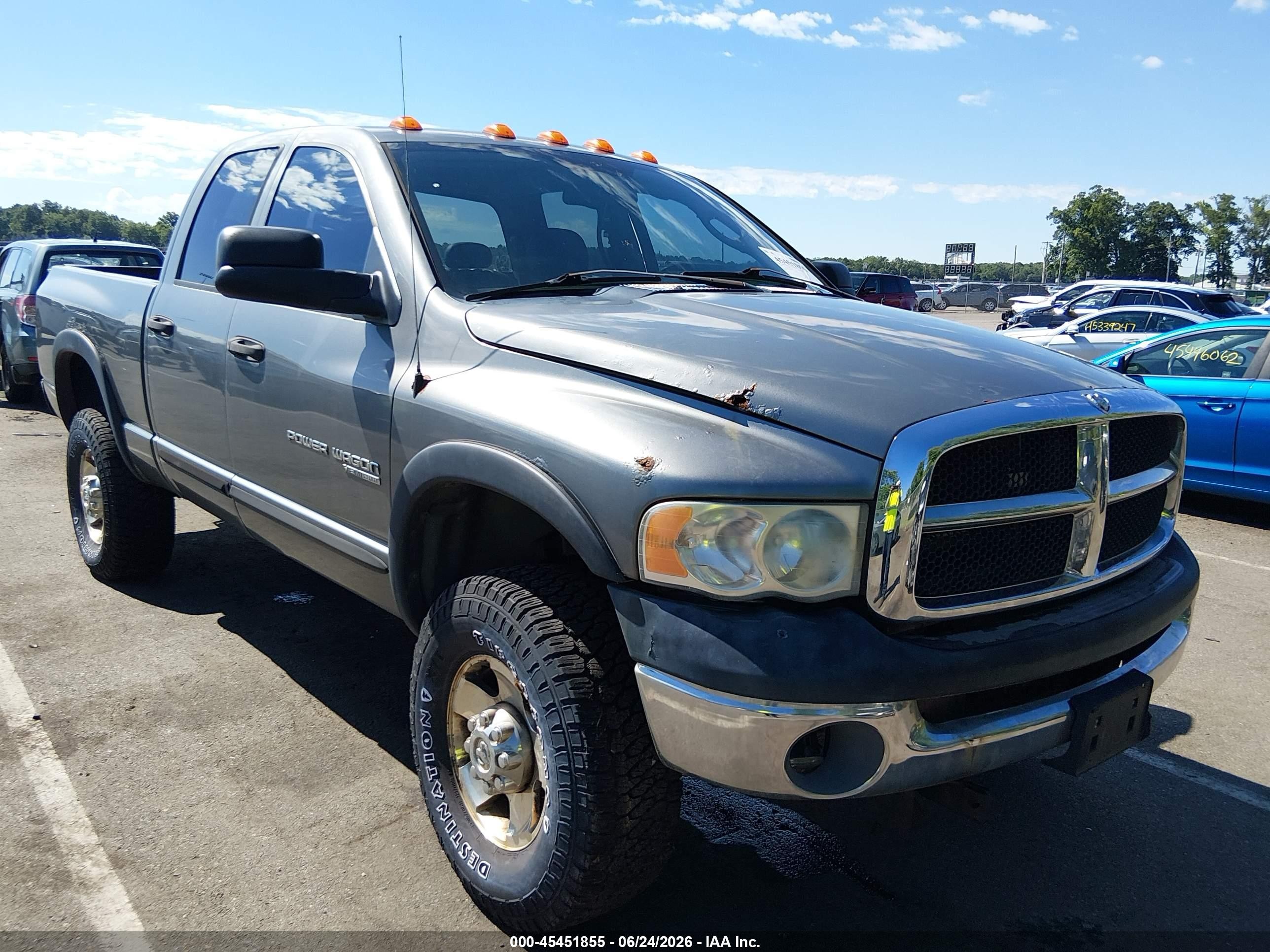 2005 Dodge 2500 SLT, VIN 3D7KS28D35G902611 — Normal wear