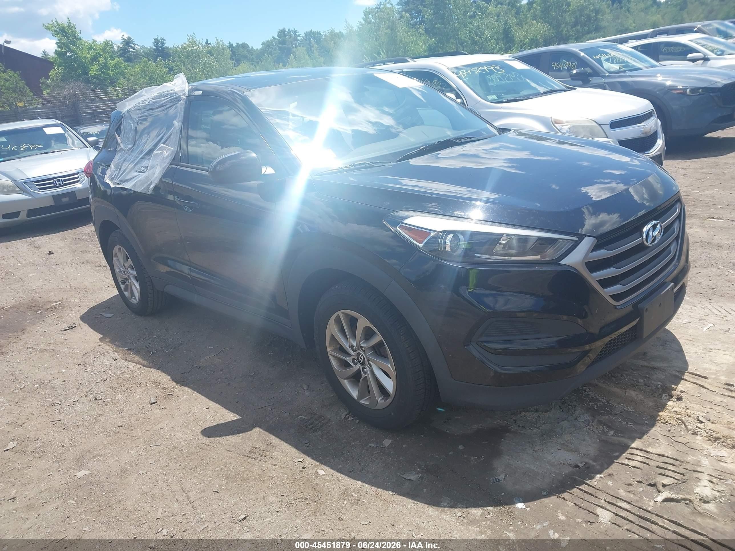 2018 Hyundai Tucson SE, VIN KM8J2CA4XJU780984 — Stripped