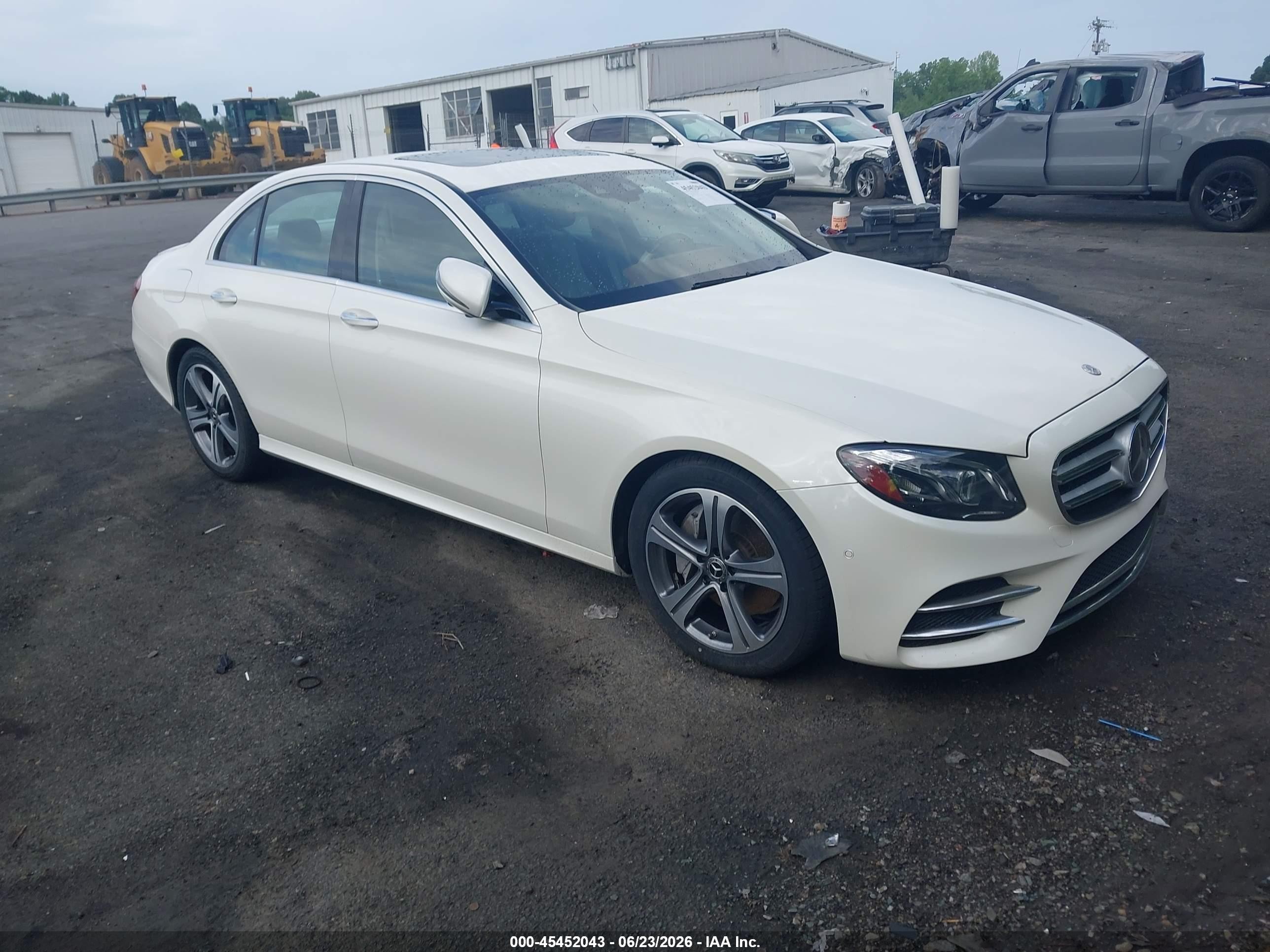 2017 Mercedes-Benz E 300 Luxury, VIN WDDZF4JB7HA289175 — Water / flood
