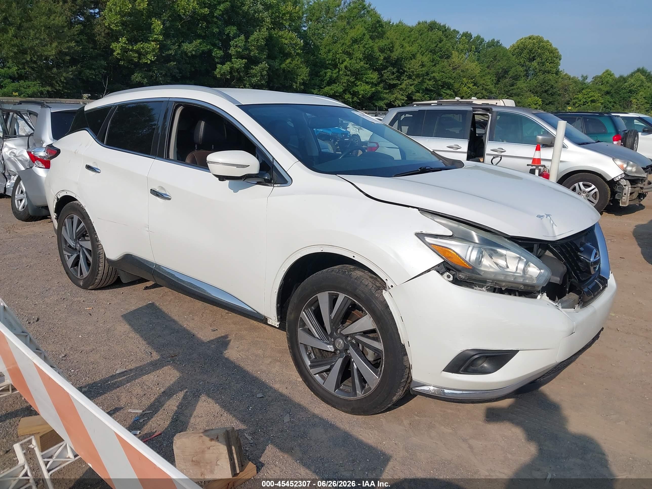 2015 Nissan Murano S, VIN 5N1AZ2MG0FN206603 — Перед