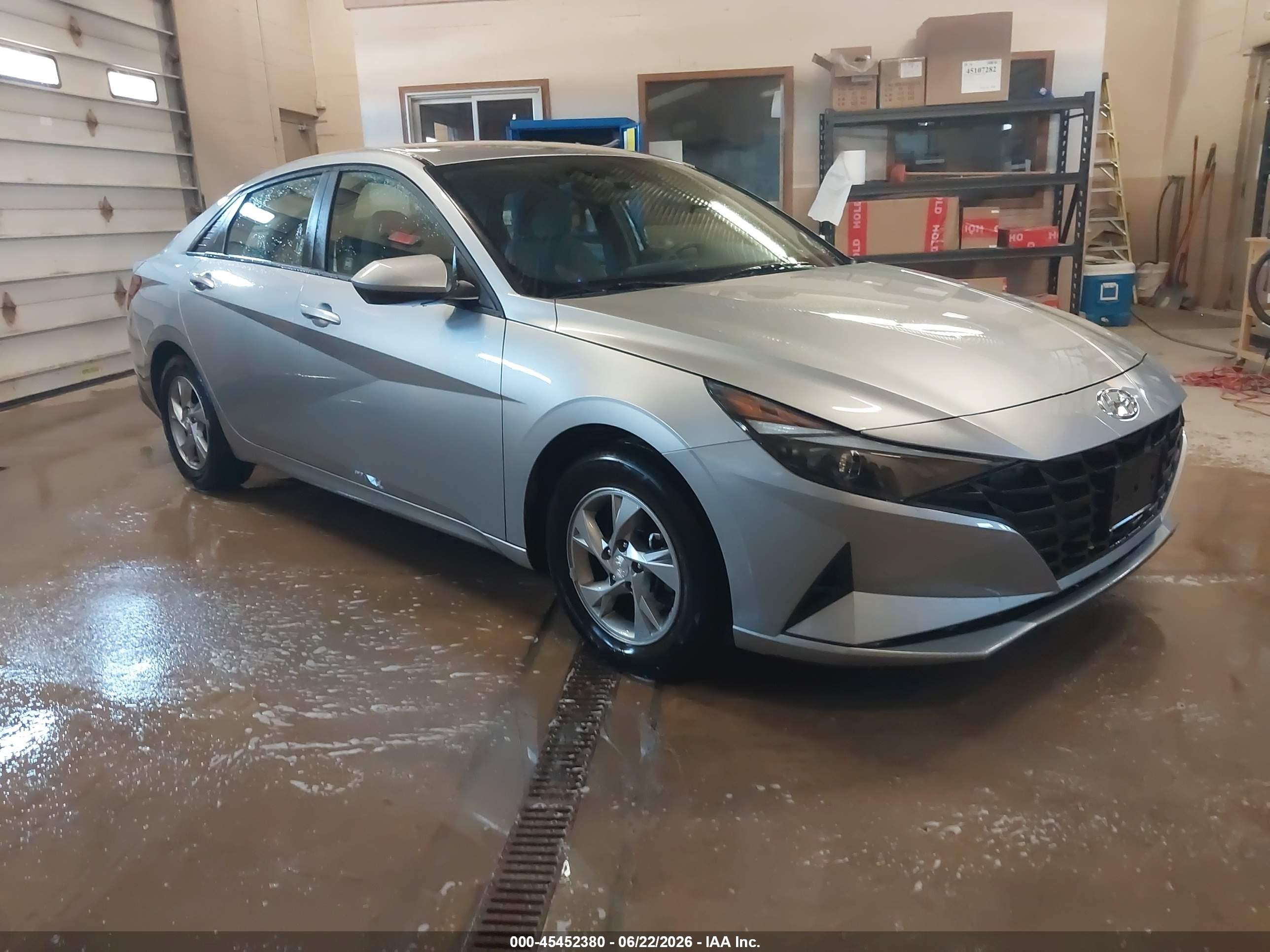 2021 Hyundai Elantra SE, VIN 5NPLL4AGXMH049268 — Roof