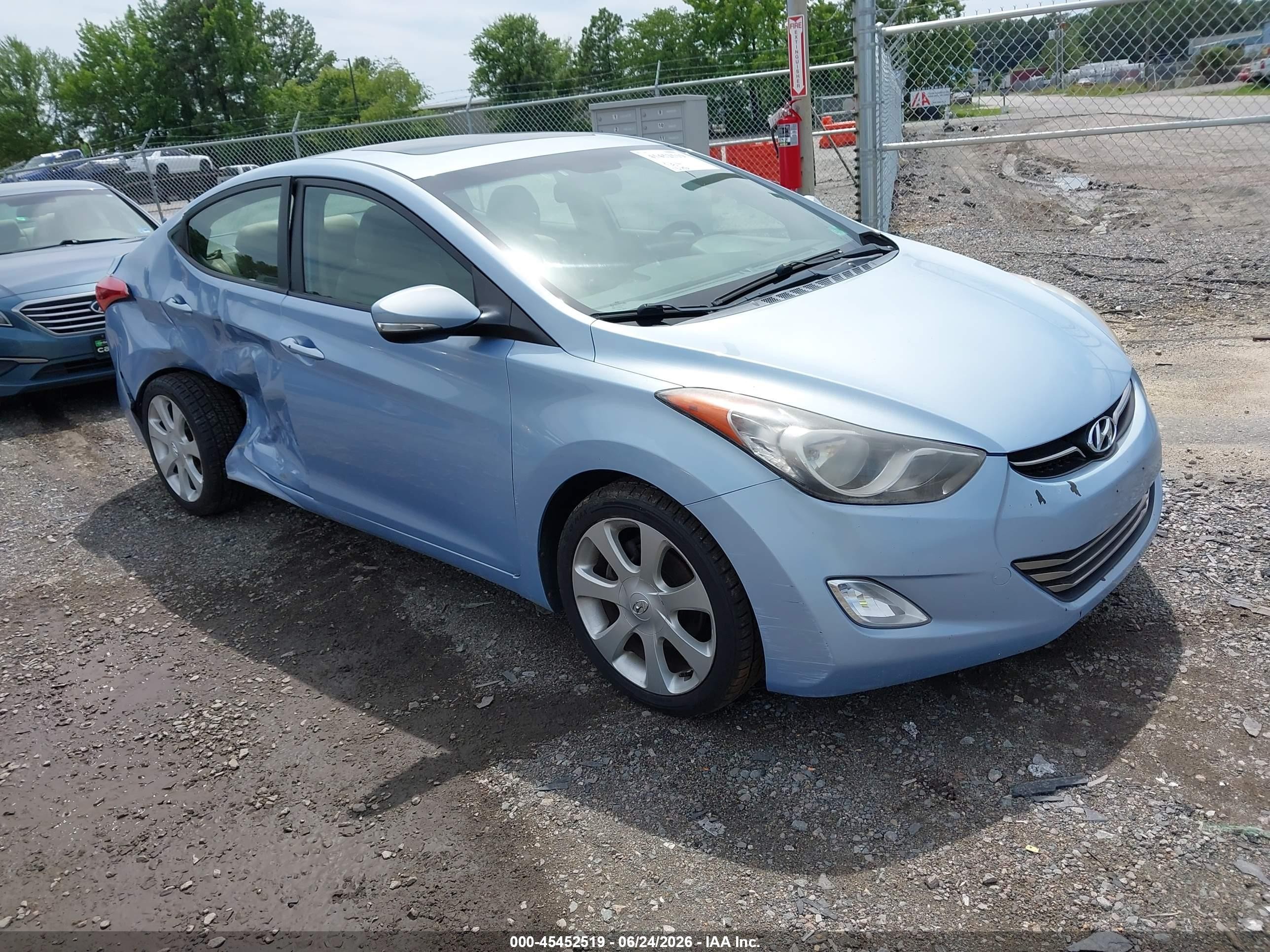 2011 Hyundai Elantra GLS, VIN KMHDH4AE6BU098664 — Side