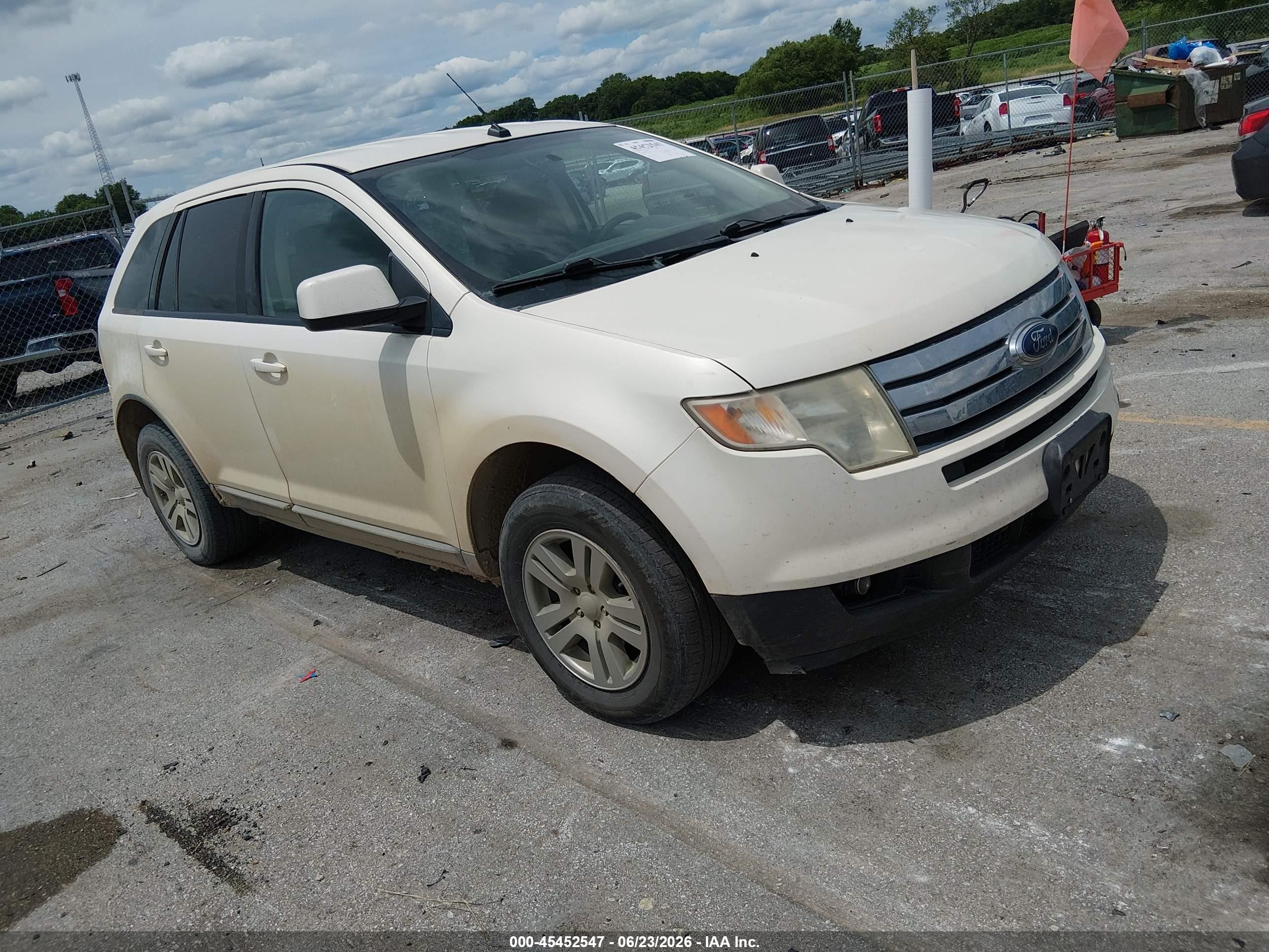 2008 Ford Edge SEL, VIN 2FMDK48C48BA69099 — Front end